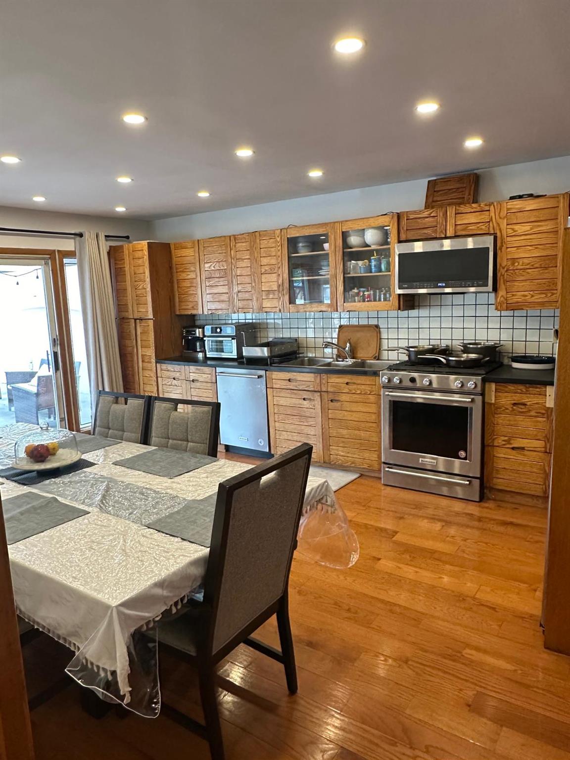 151-60 7 Avenue, Whitestone, NY 11357