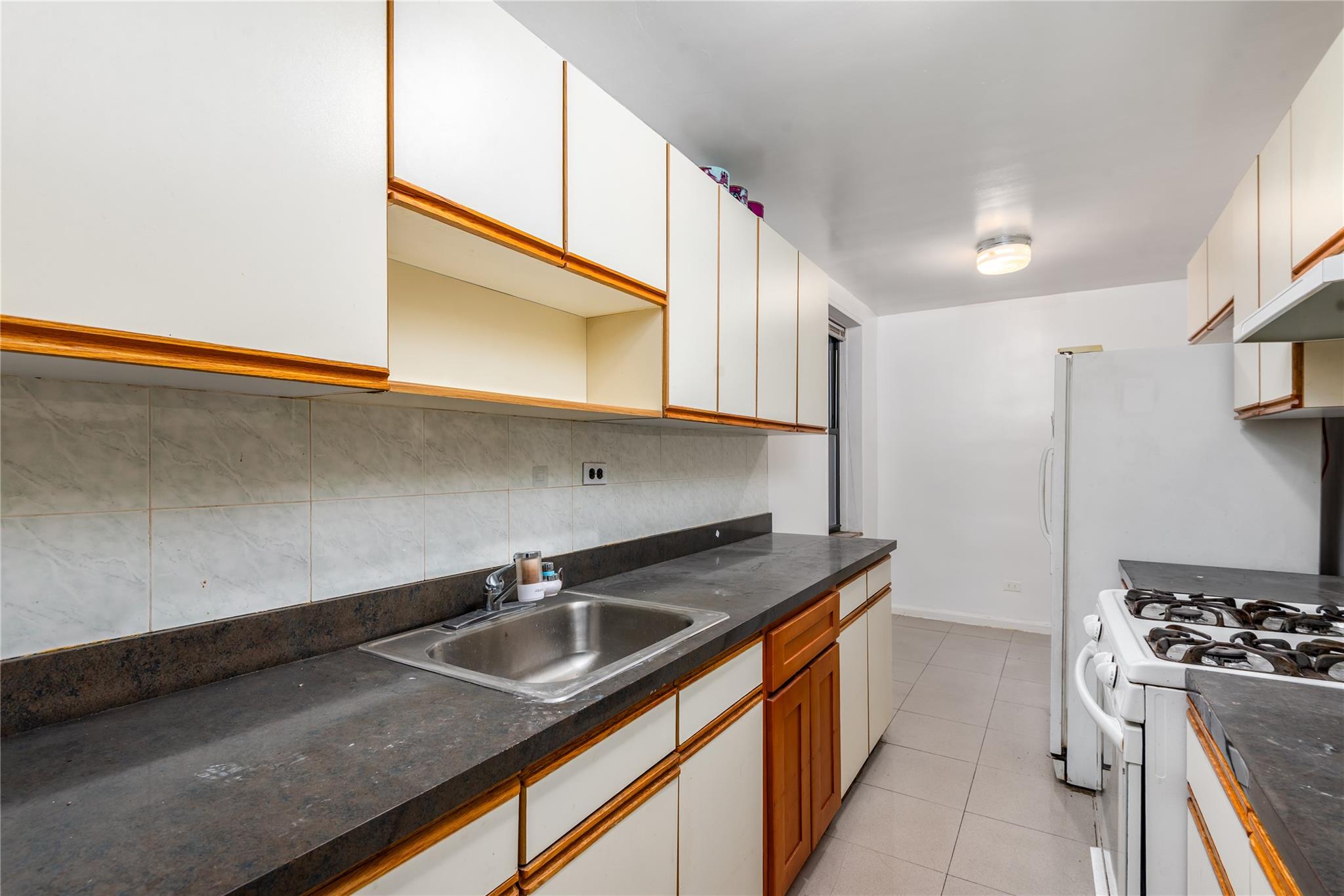 33-45 94th Street # 3K, Jackson Heights, NY 11372