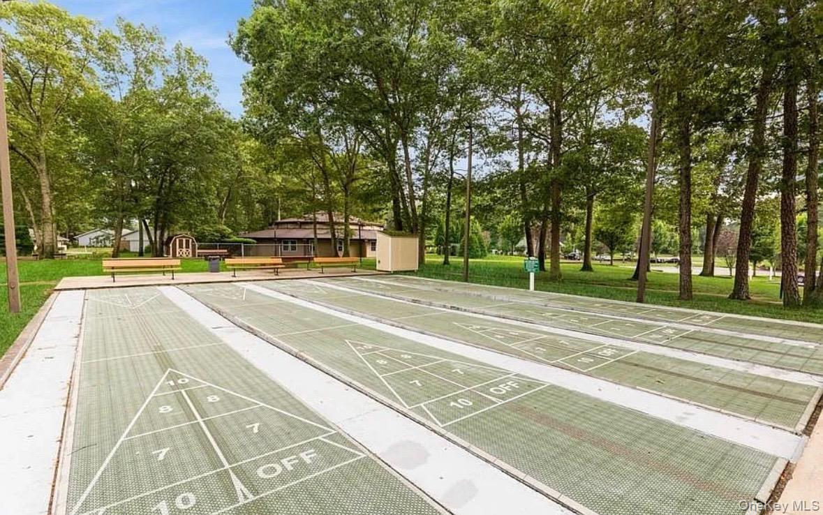 406 Woodbridge Drive # A, Ridge, NY 11961