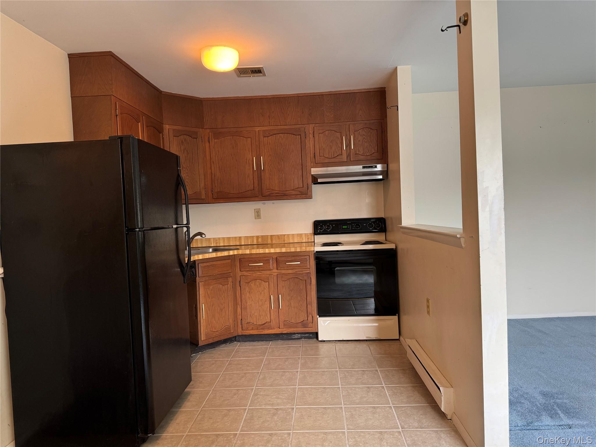 406 Woodbridge Drive # A, Ridge, NY 11961