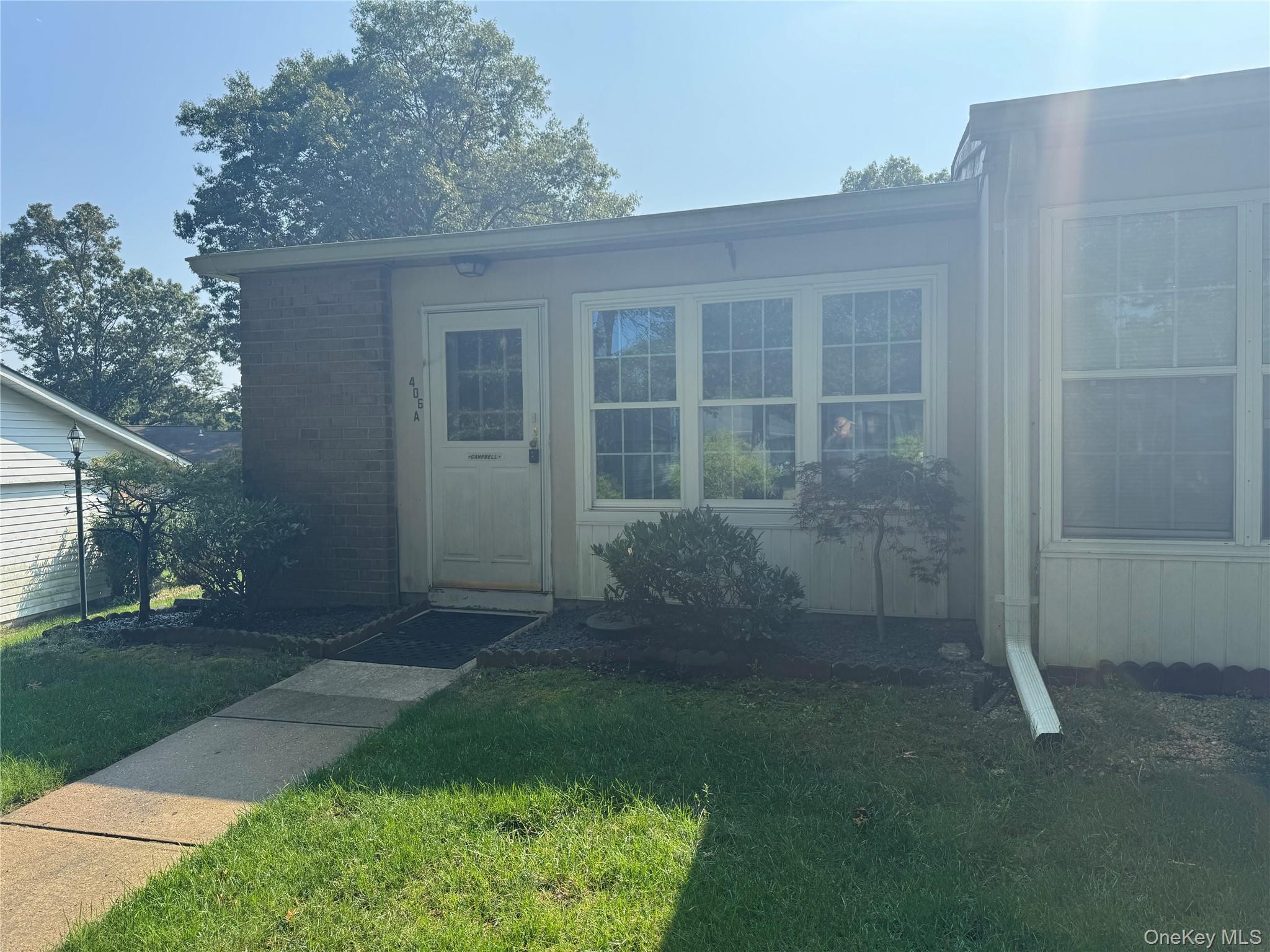 406 Woodbridge Drive # A, Ridge, NY 11961