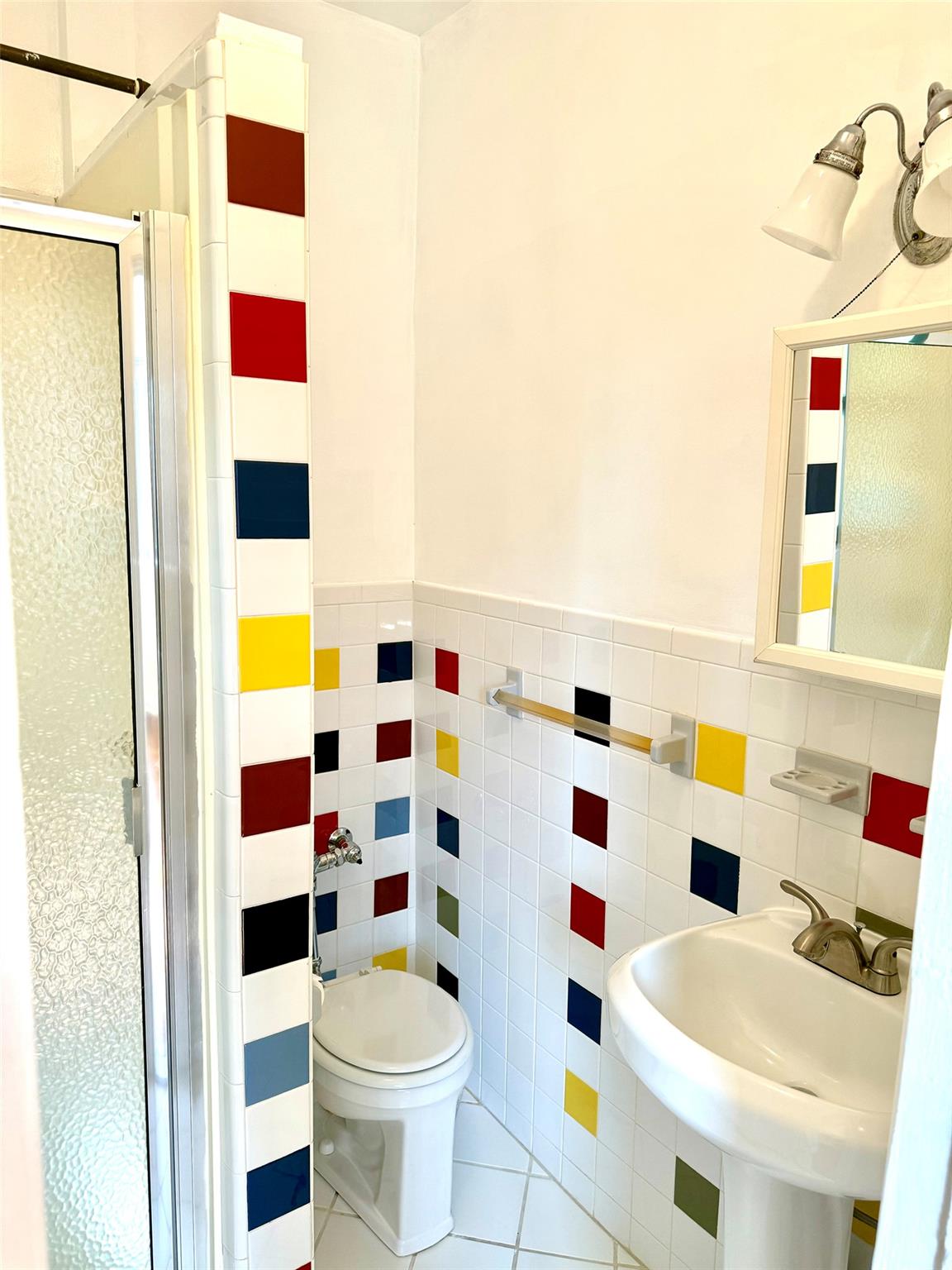 7267 Yellowstone Boulevard, Forest Hills, NY 11375