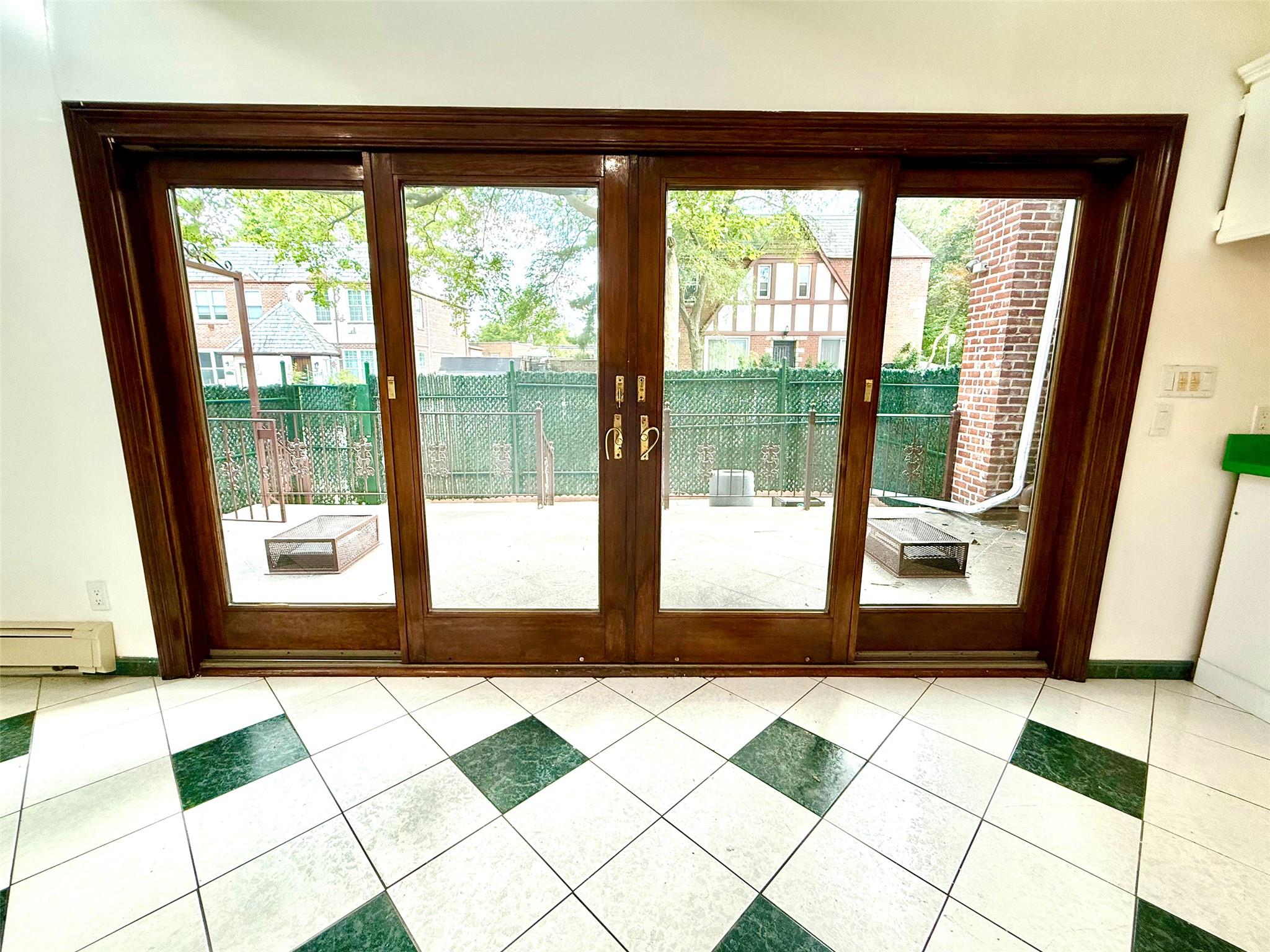 7267 Yellowstone Boulevard, Forest Hills, NY 11375