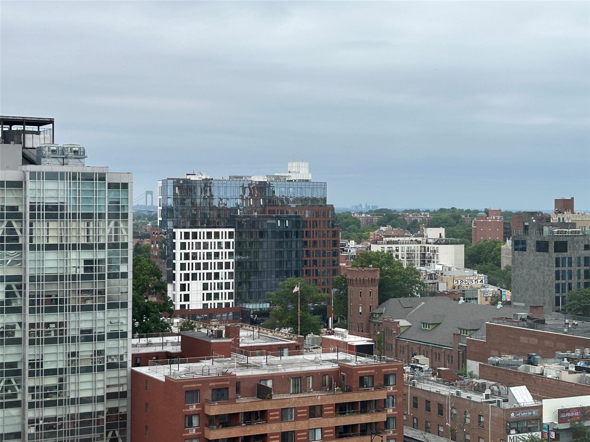 13620 38 Avenue # 9A, Flushing, NY 11354