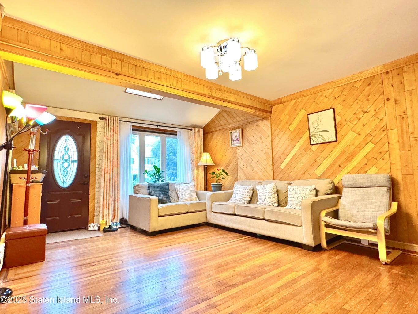 3516 fillmore Avenue, Brooklyn, NY 11234