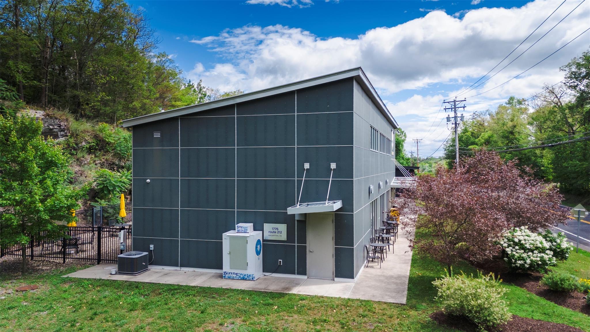 1776 Route 212, Saugerties, NY 12477