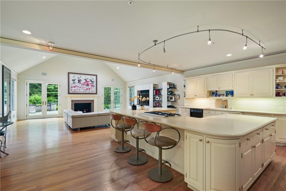 9A Lincoln Woods, Purchase, NY 10577