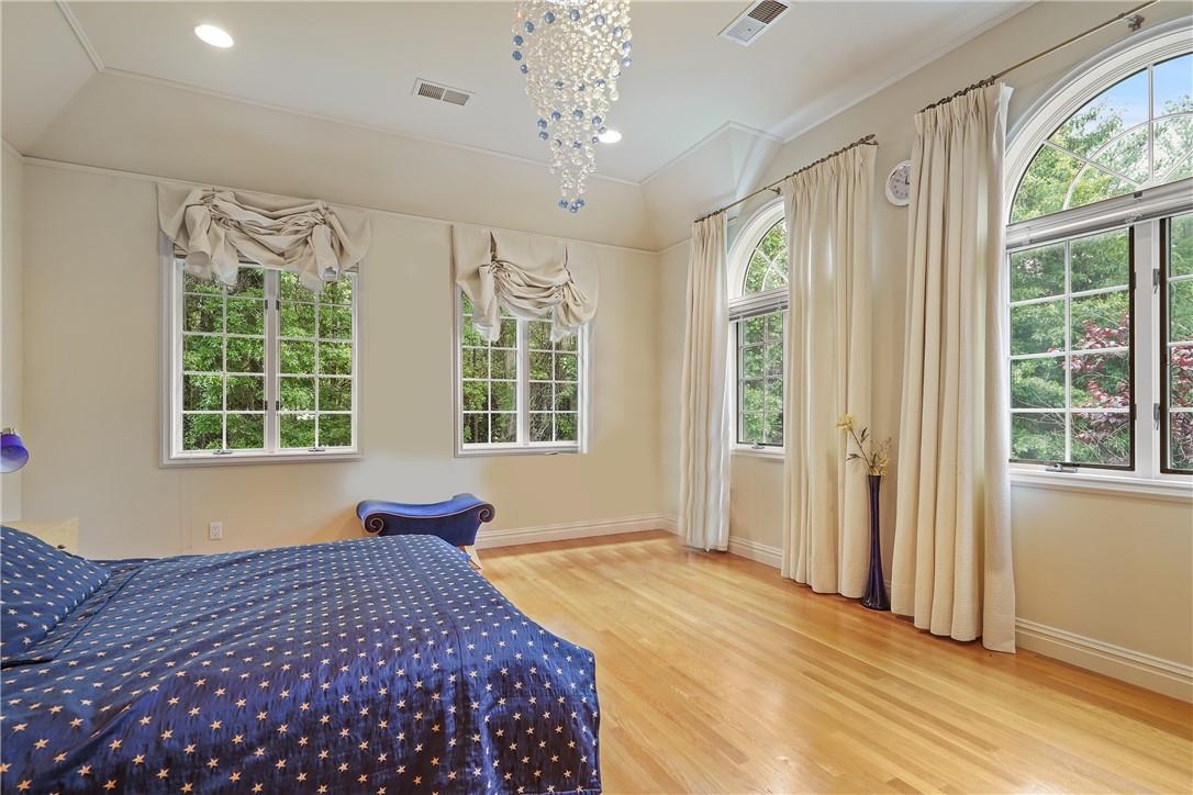 9A Lincoln Woods, Purchase, NY 10577