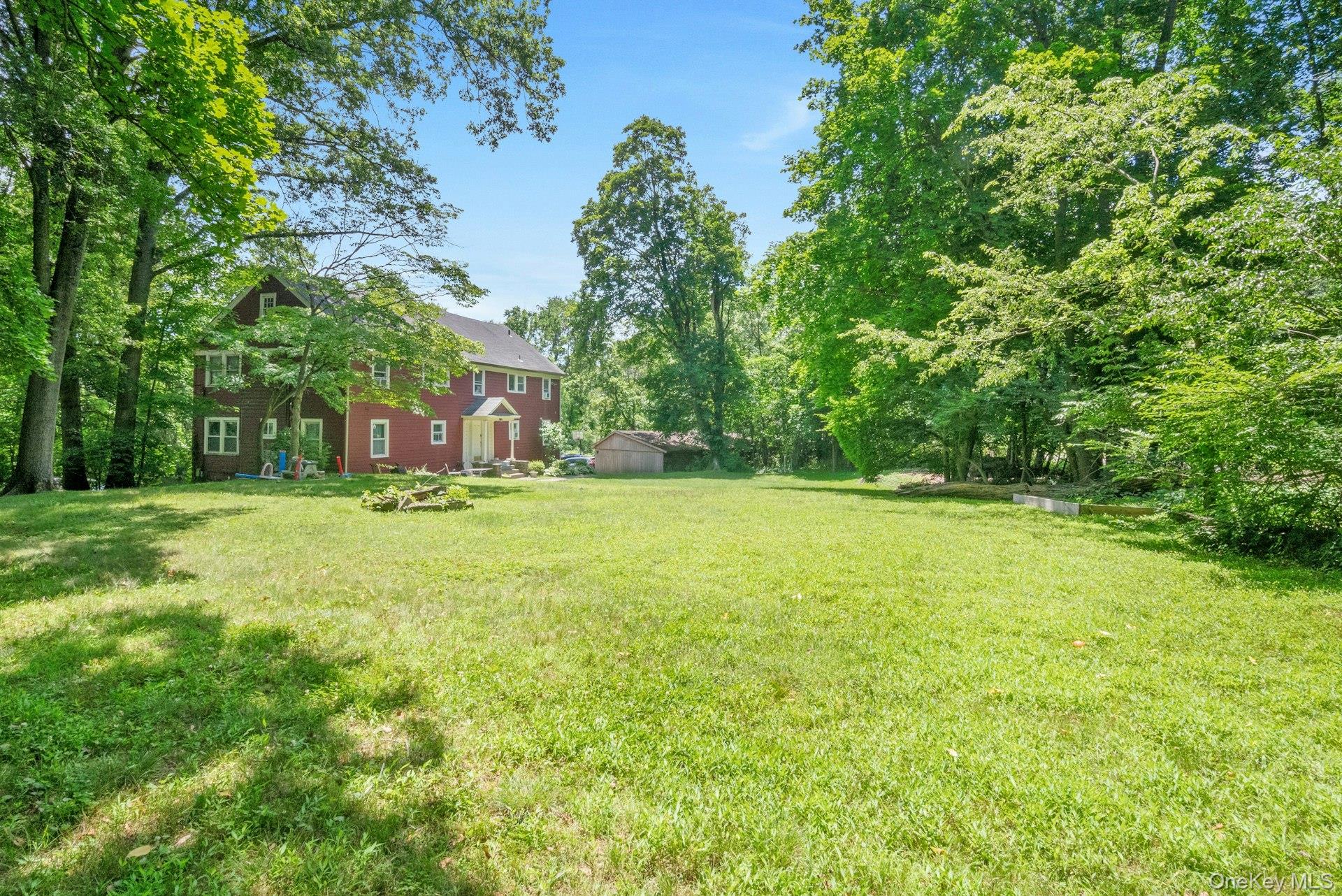 858 Pleasantville Road, Briarcliff Manor, NY 10510