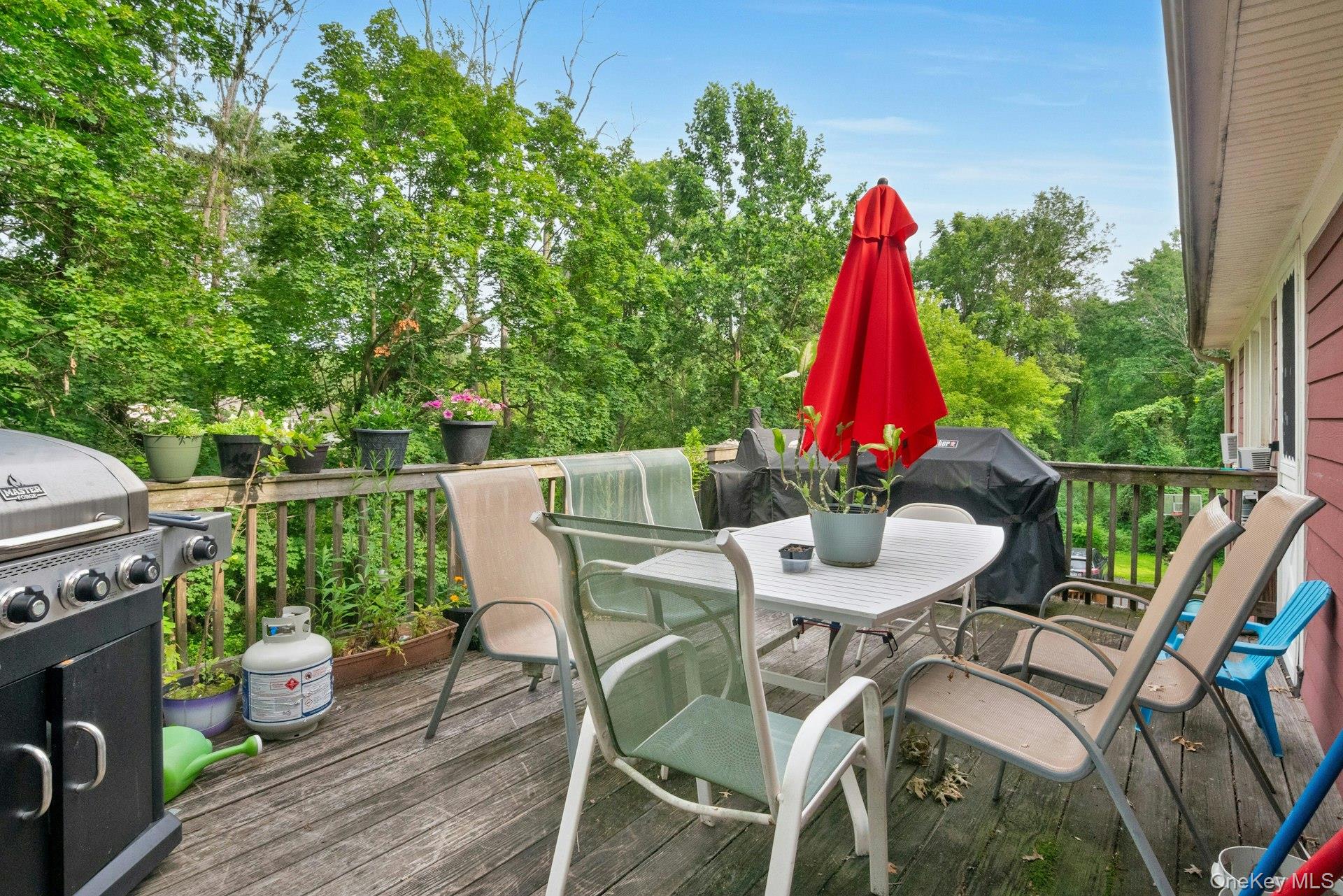 858 Pleasantville Road, Briarcliff Manor, NY 10510