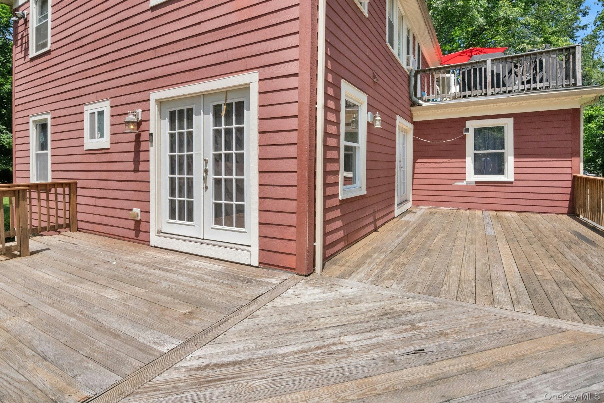 858 Pleasantville Road, Briarcliff Manor, NY 10510