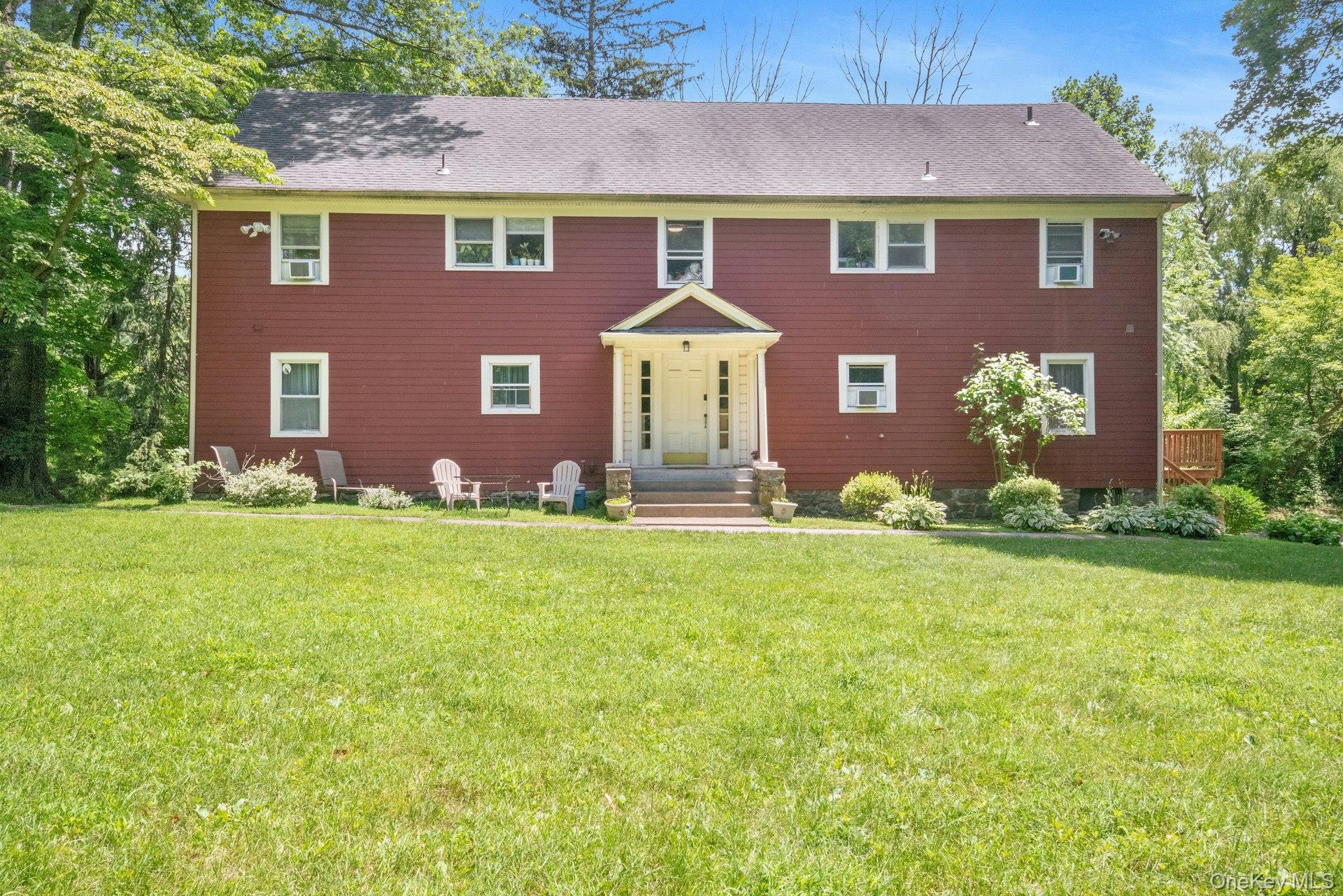 858 Pleasantville Road, Briarcliff Manor, NY 10510