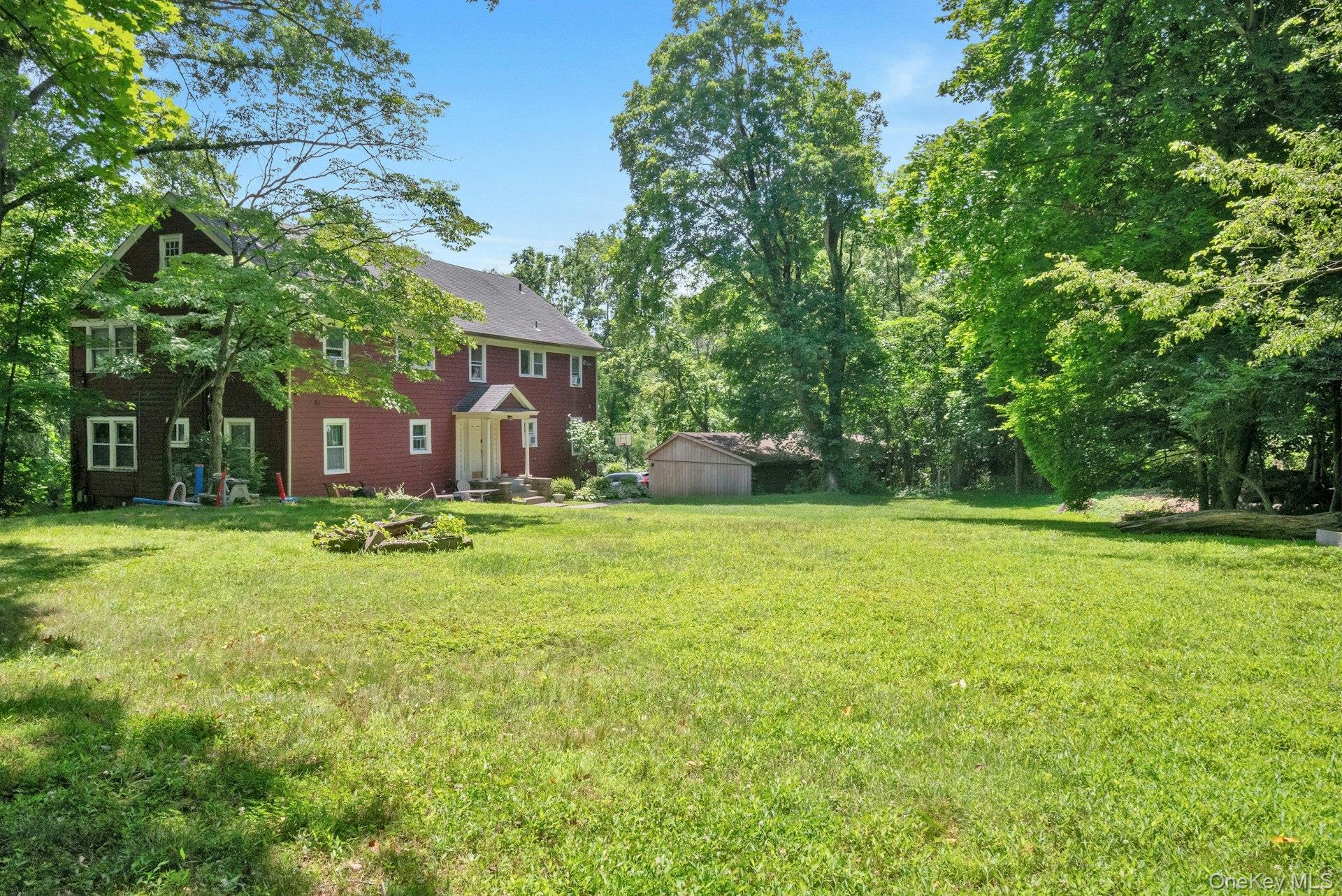 858 Pleasantville Road, Briarcliff Manor, NY 10510