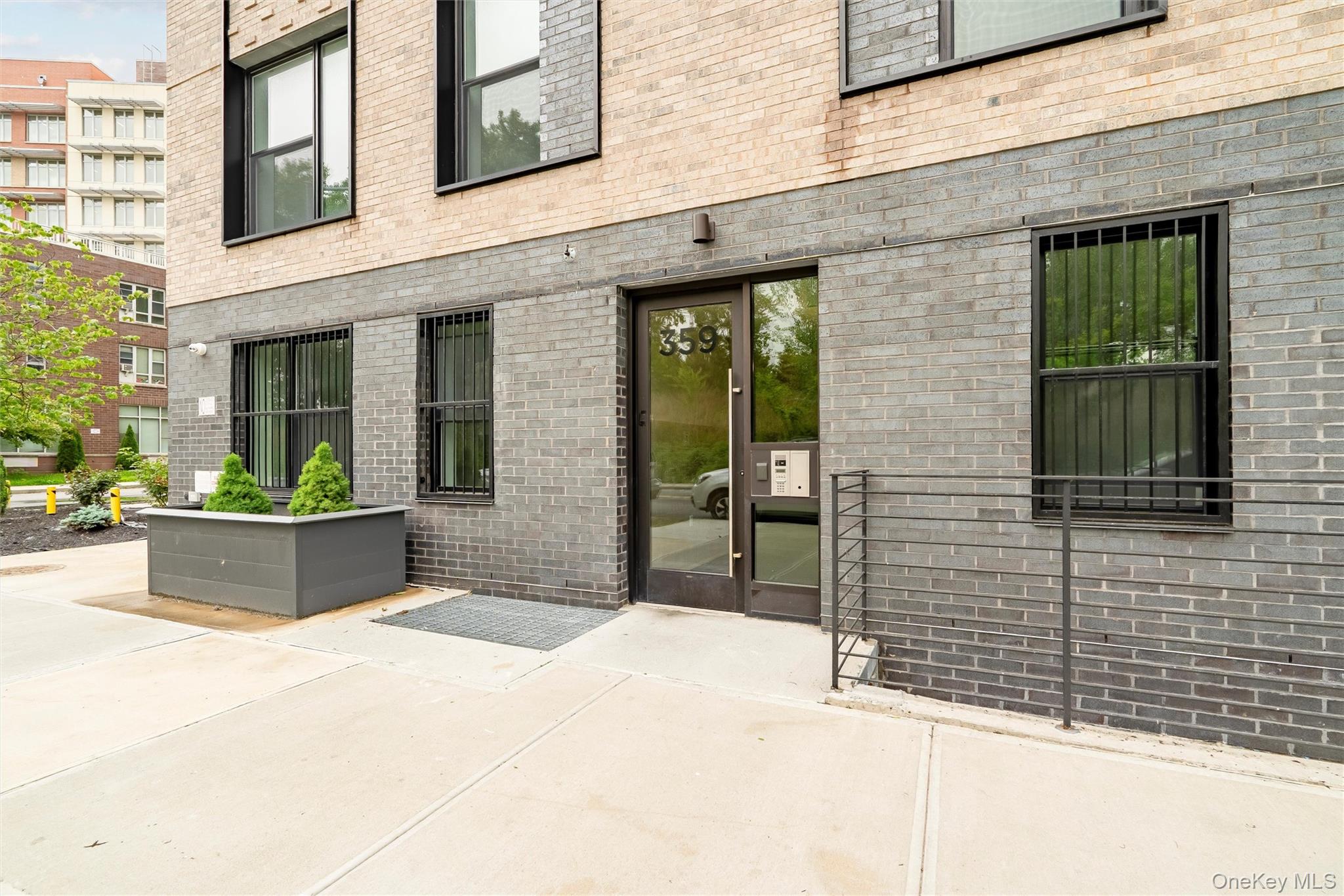 359 Bronx River Avenue # 3B, Bronx, NY 10473