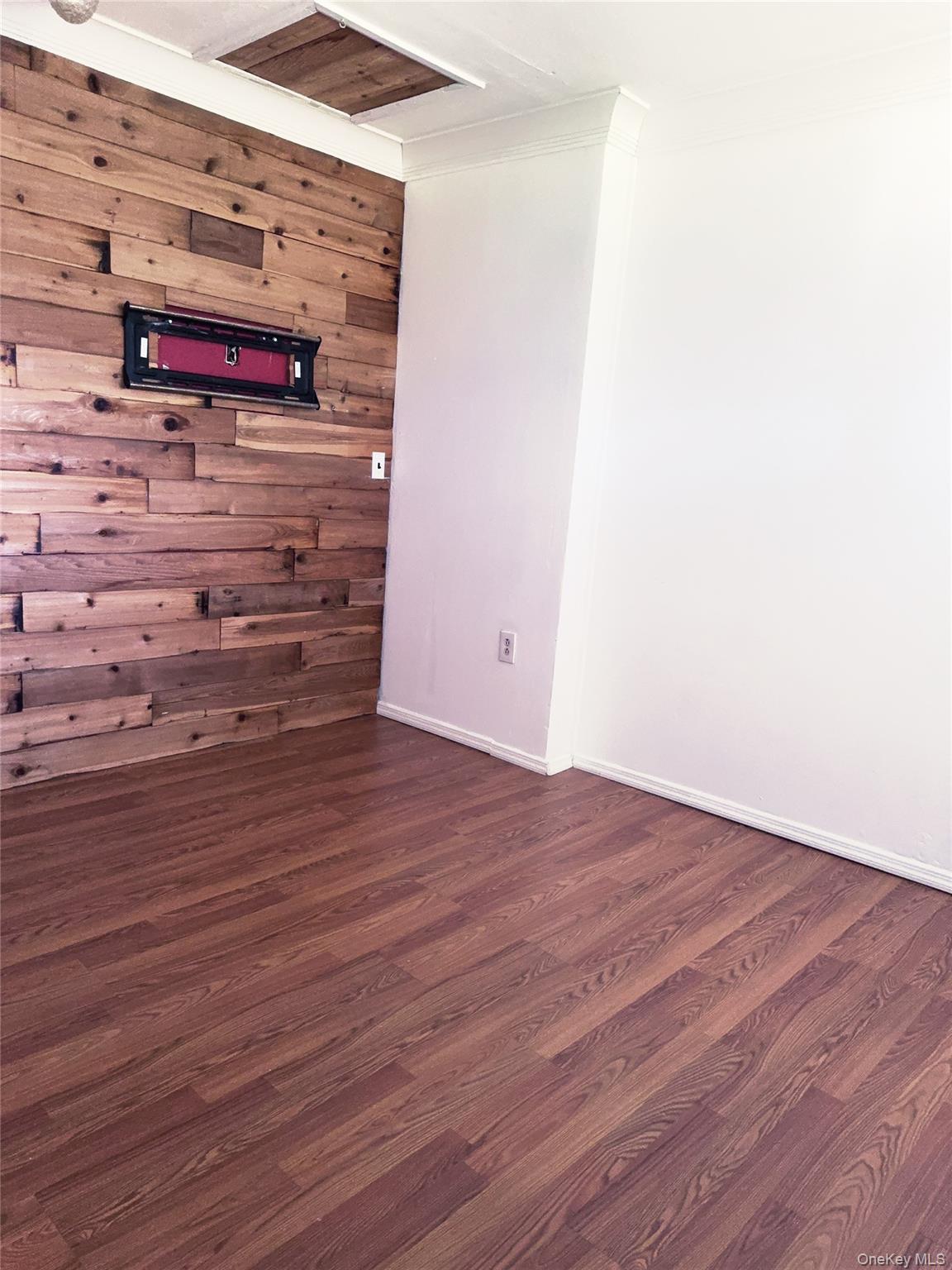 176 Floyd Street, Brentwood, NY 11717