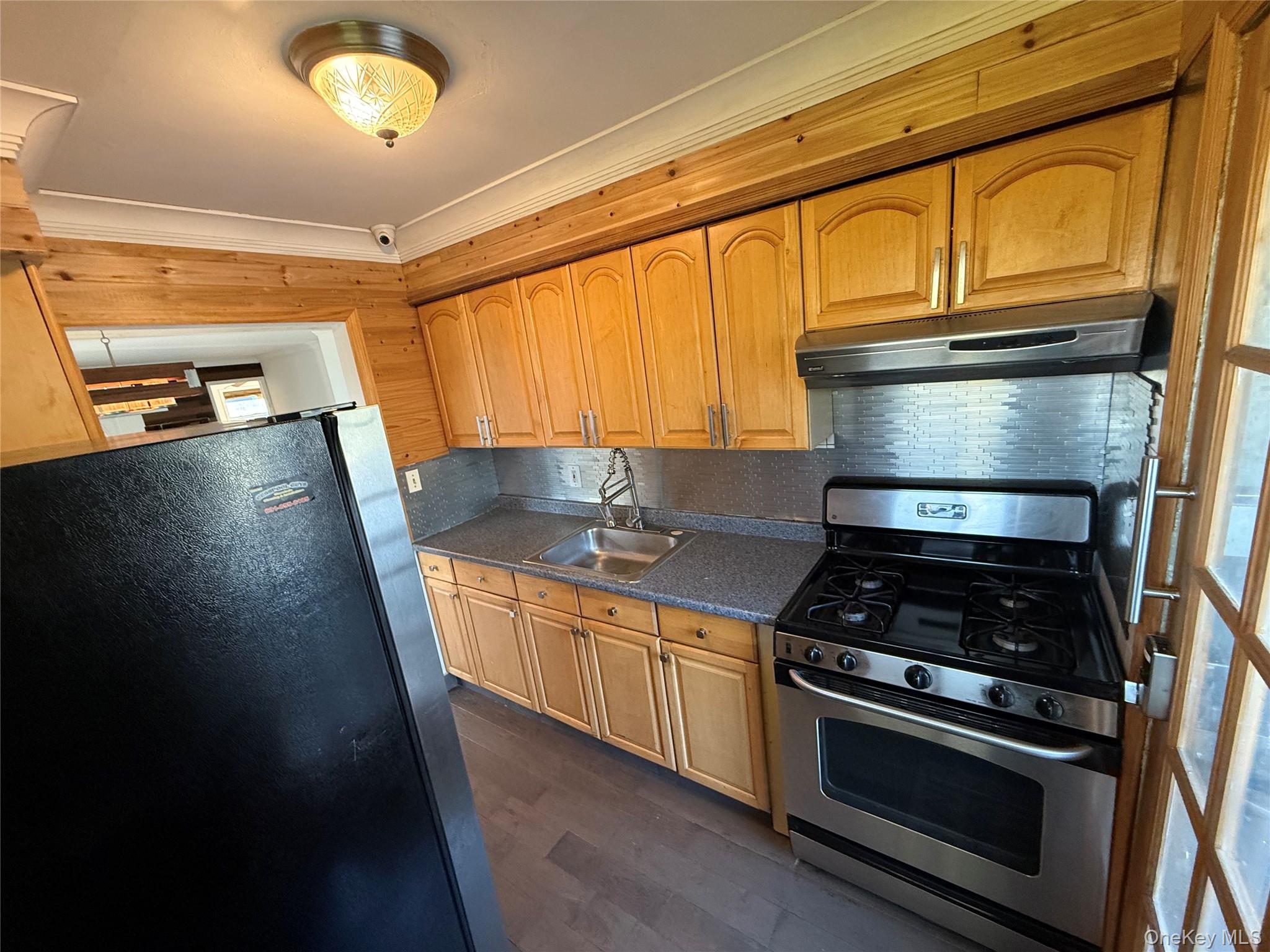 176 Floyd Street, Brentwood, NY 11717