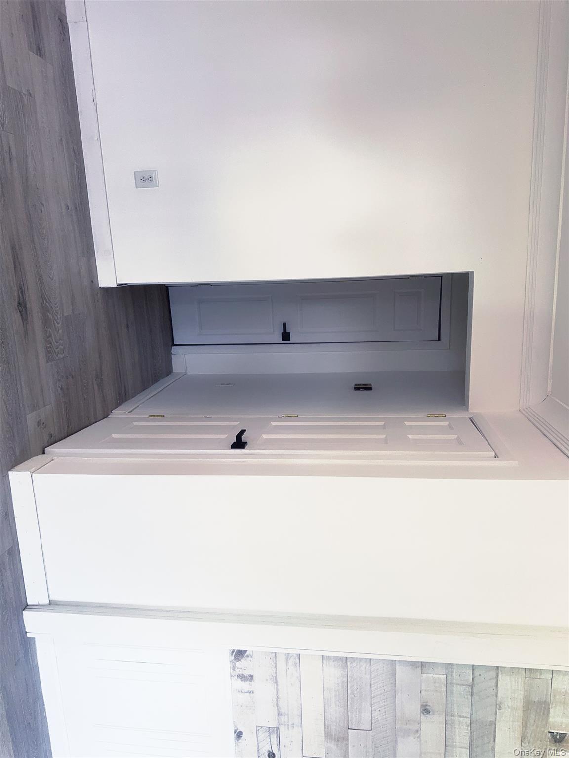 176 Floyd Street, Brentwood, NY 11717