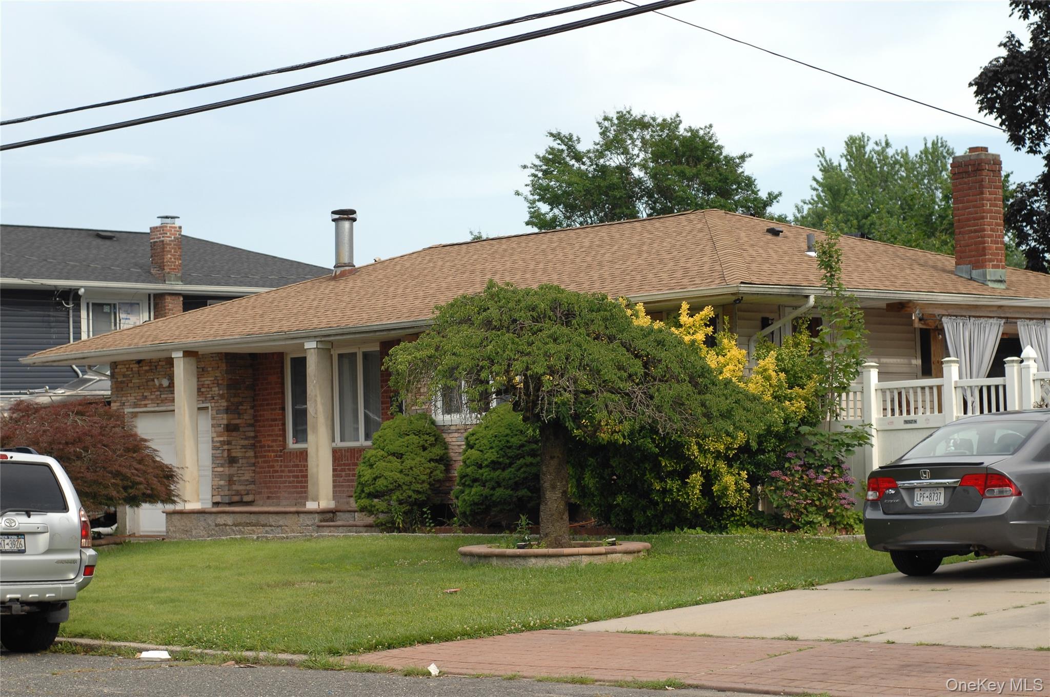 176 Floyd Street, Brentwood, NY 11717