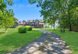 3 Old Mastic Drive, Mastic Beach, NY 11951