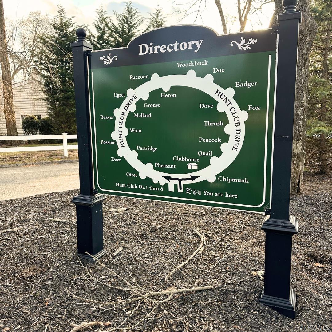 6 Doe Path, Coram, NY 11727