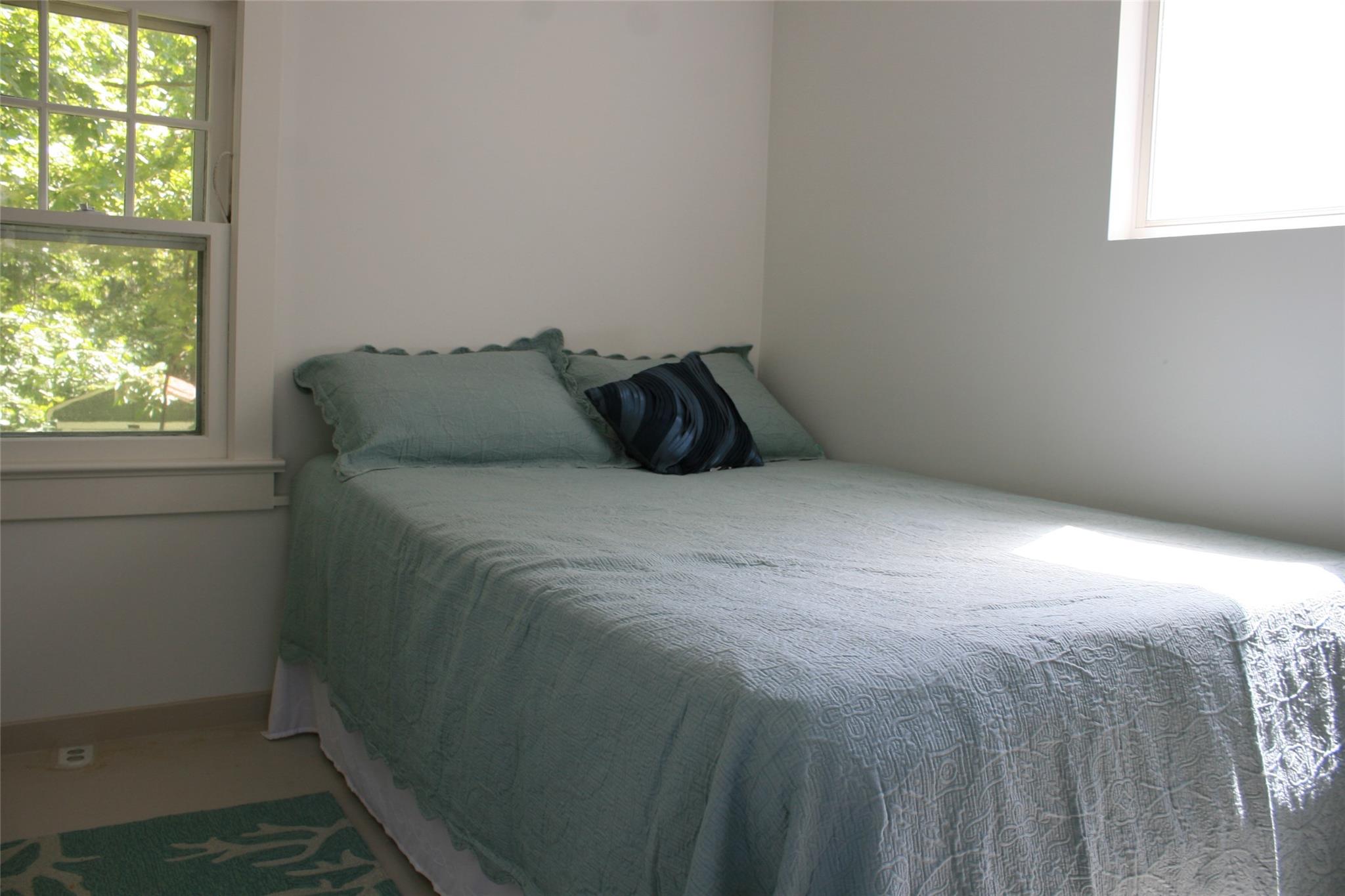 275 Hamilton Avenue, Cutchogue, NY 11935