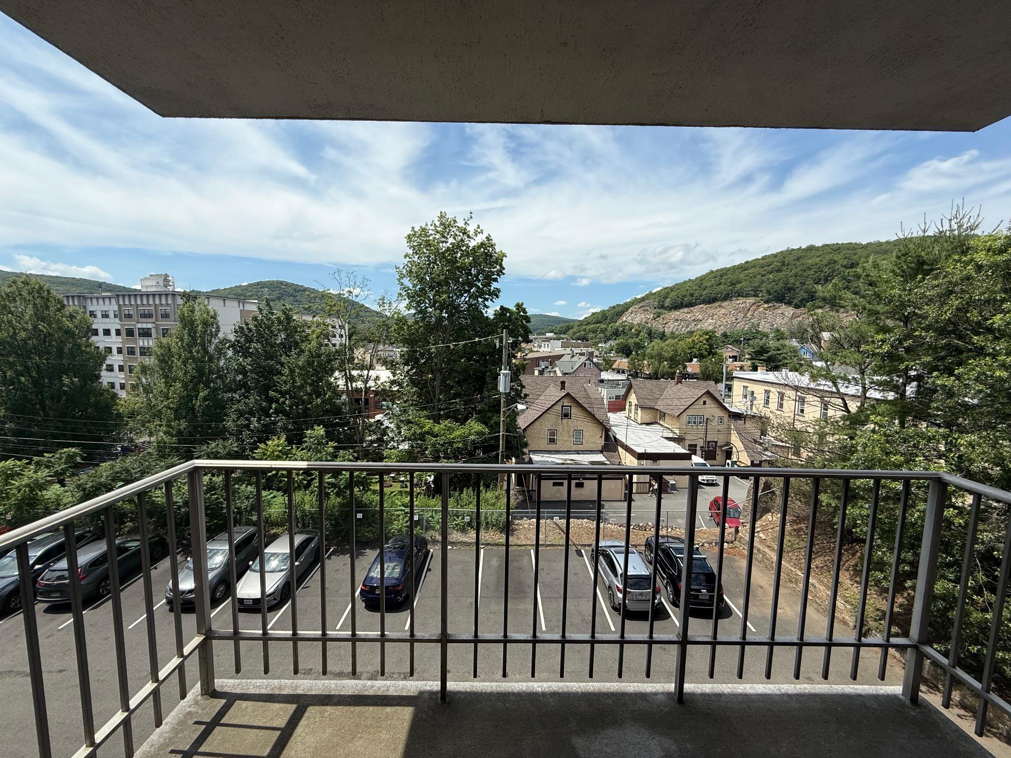 35 Park Avenue # 3D, Suffern, NY 10901