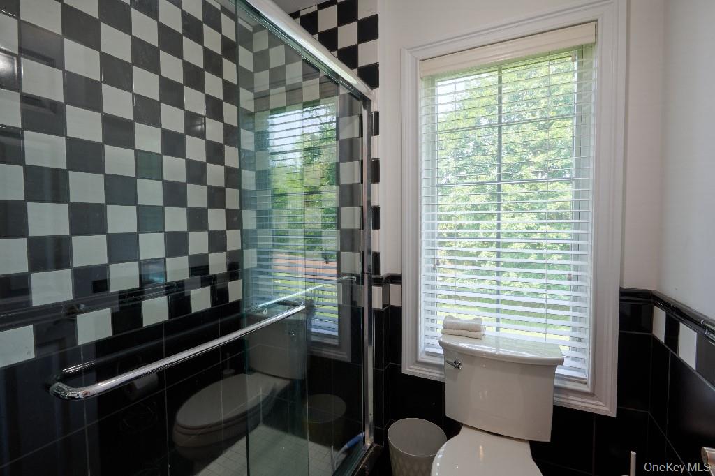 637 S Mountain Road, New City, NY 10956