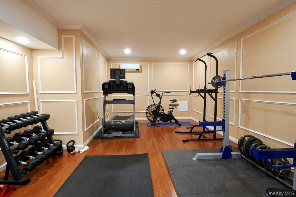 637 S Mountain Road, New City, NY 10956