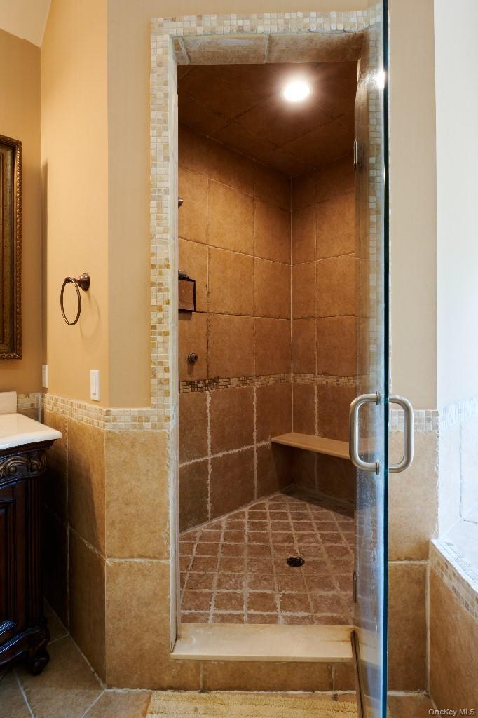 637 S Mountain Road, New City, NY 10956