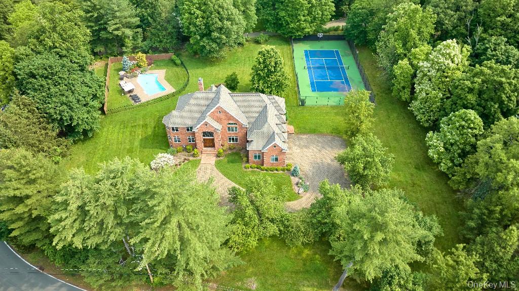 637 S Mountain Road, New City, NY 10956