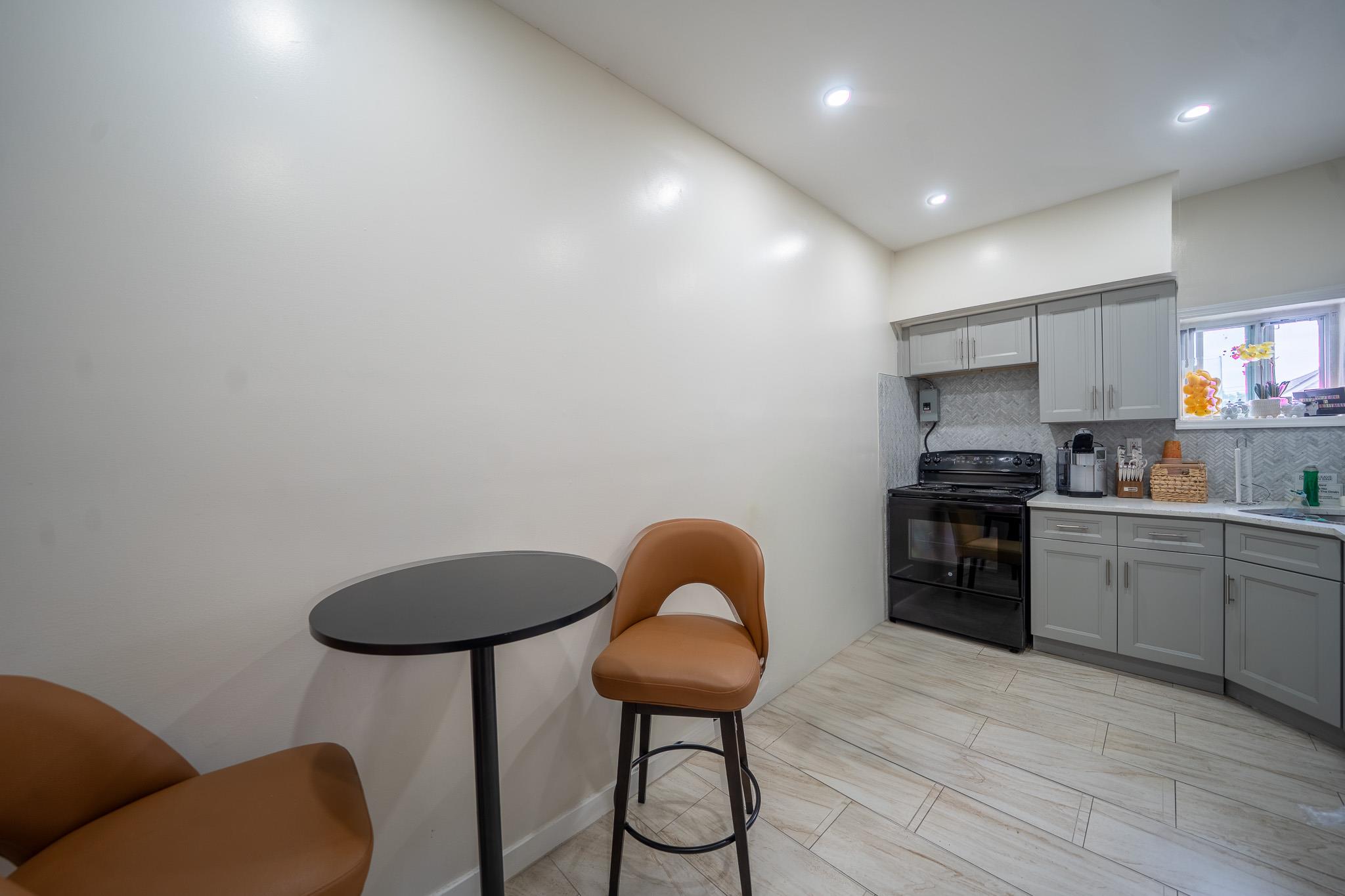 10421 Lefferts Boulevard, Richmond Hill S., NY 11419