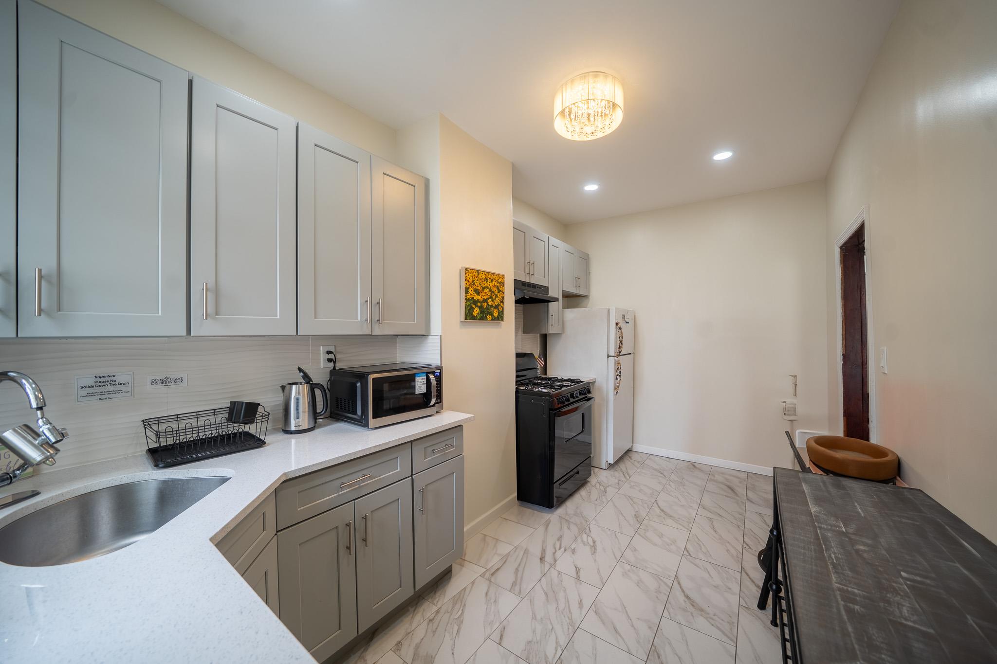 10421 Lefferts Boulevard, Richmond Hill S., NY 11419