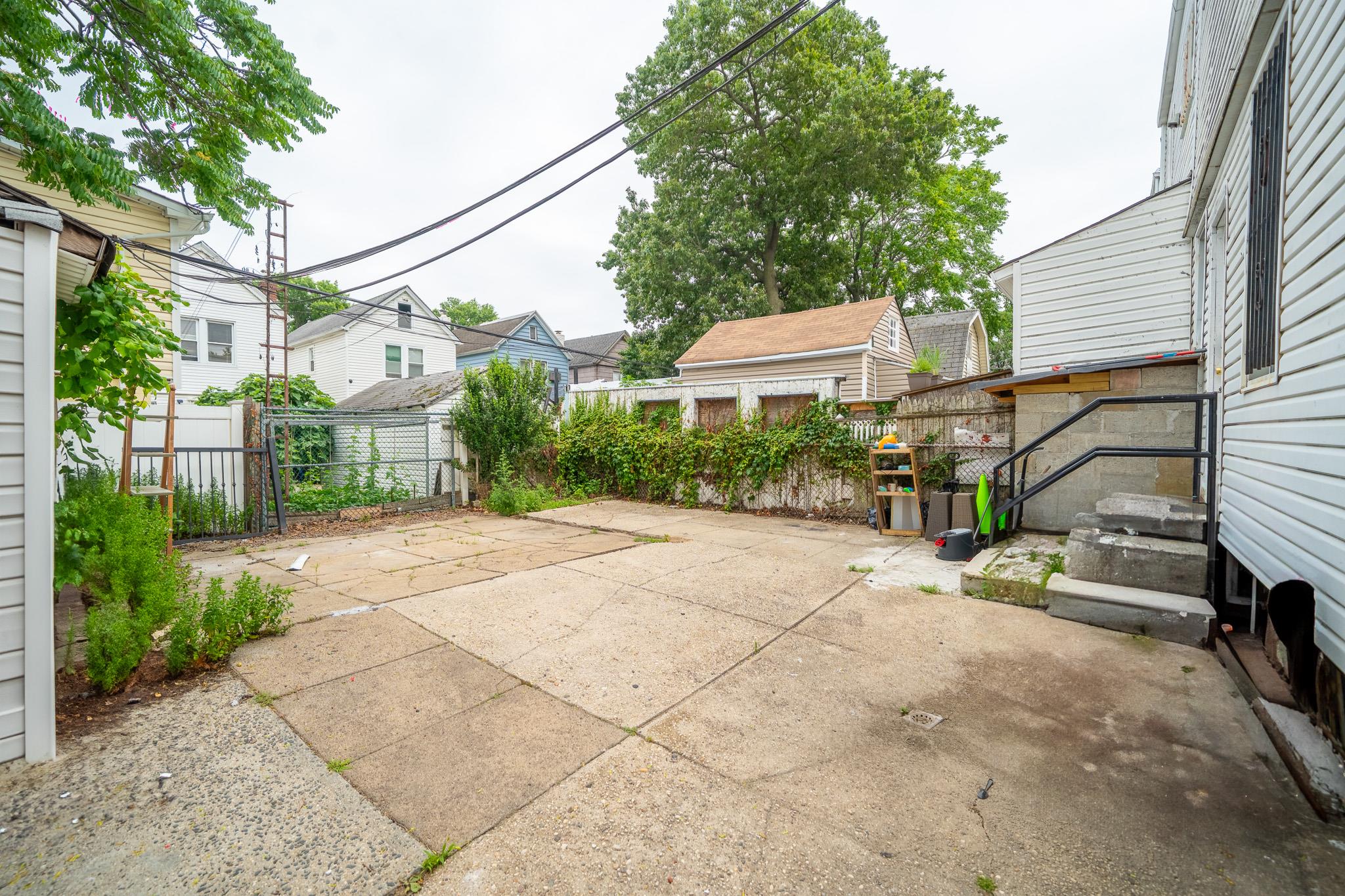 10421 Lefferts Boulevard, Richmond Hill S., NY 11419