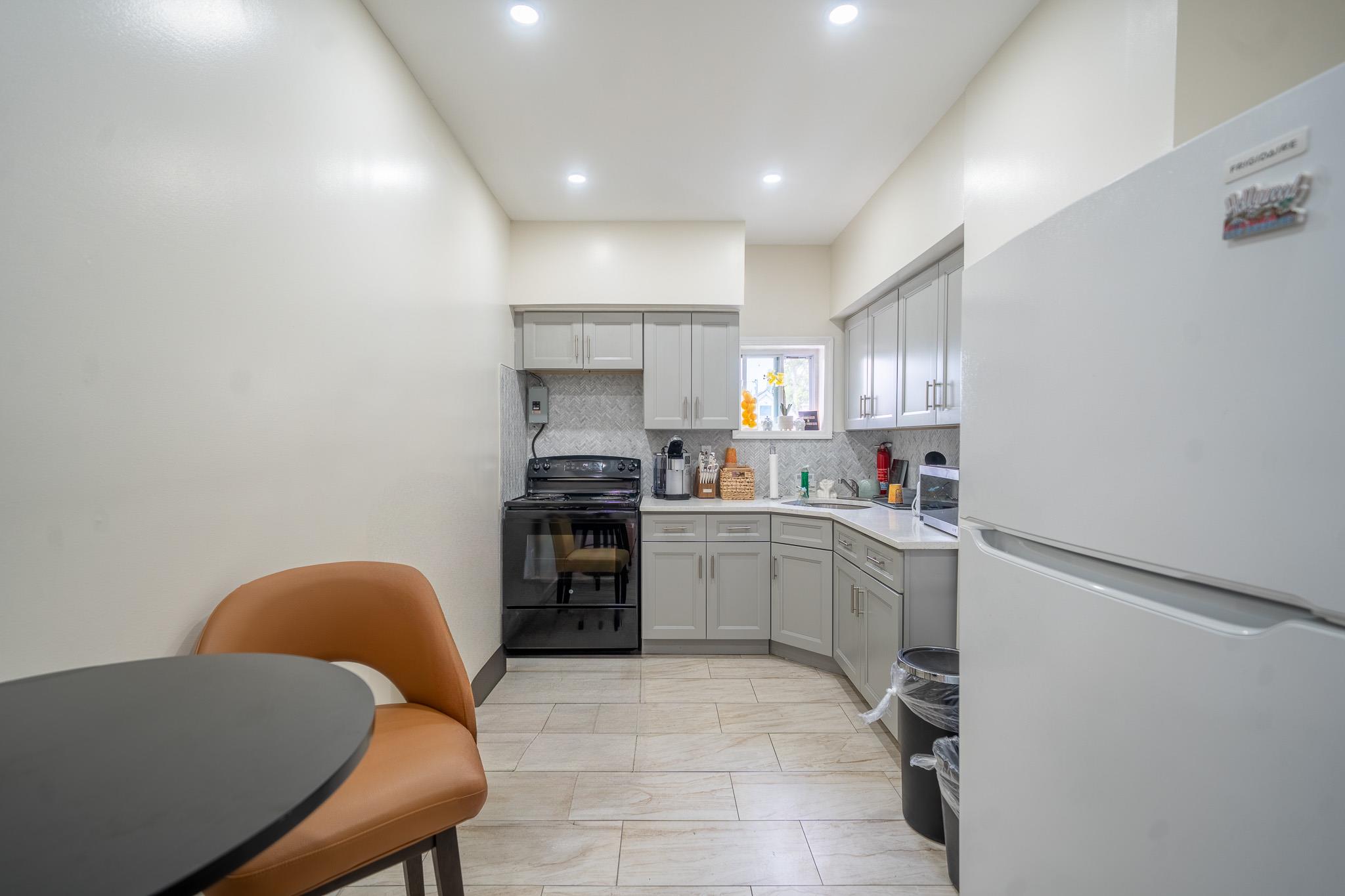 10421 Lefferts Boulevard, Richmond Hill S., NY 11419