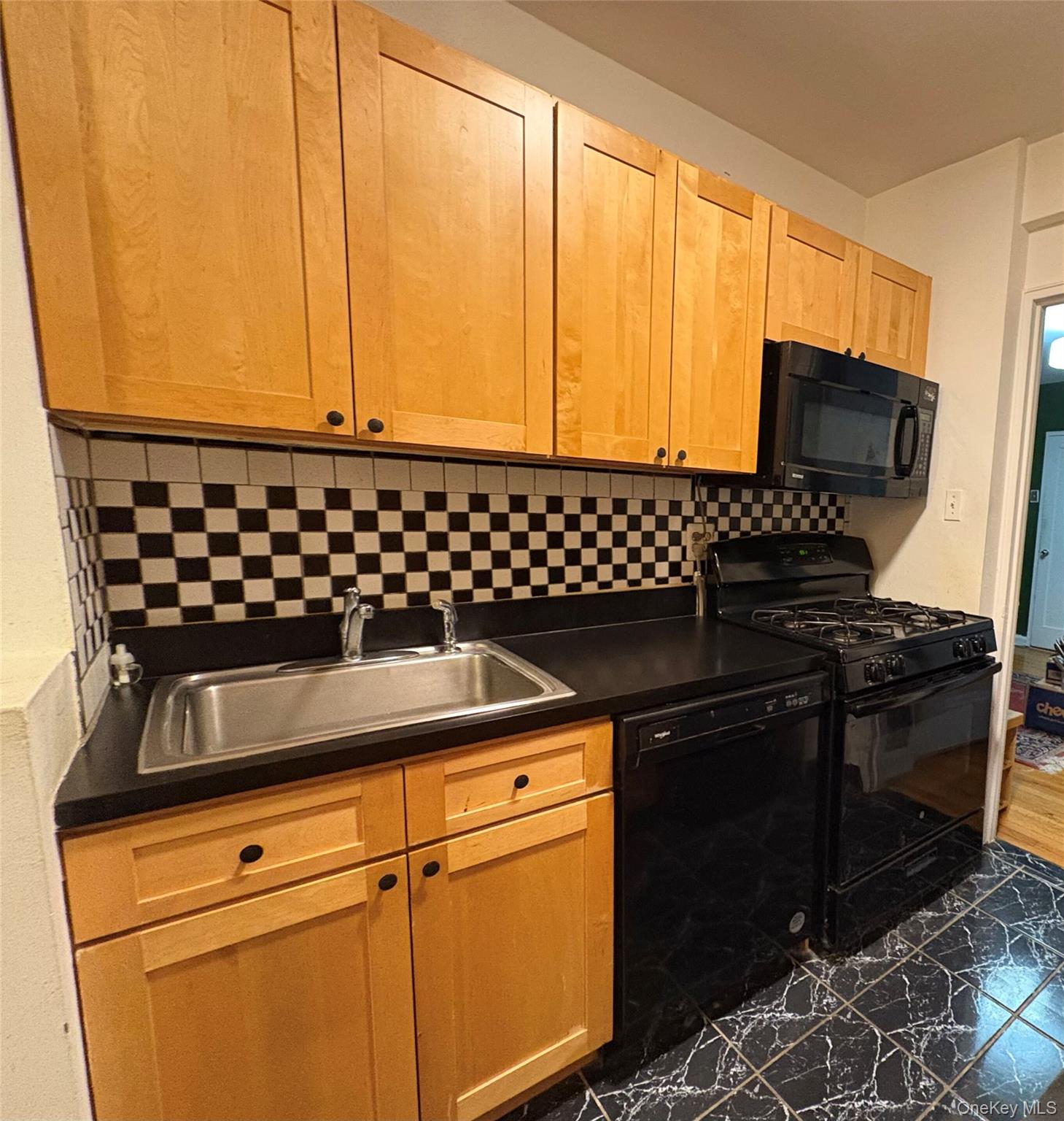 2090 Barnes Avenue # 4D, Bronx, NY 10462