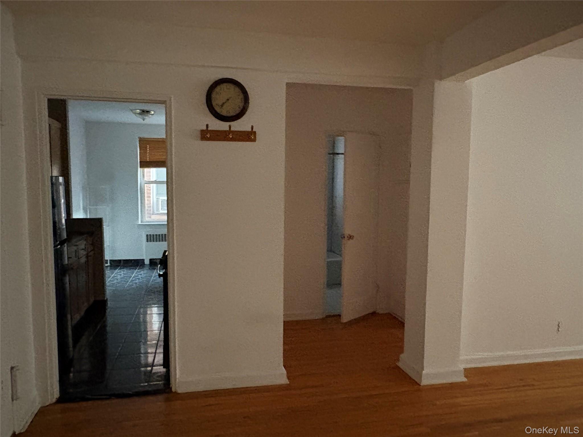 2090 Barnes Avenue # 4D, Bronx, NY 10462