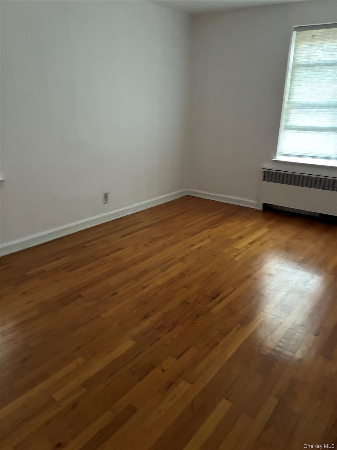 2090 Barnes Avenue # 4D, Bronx, NY 10462