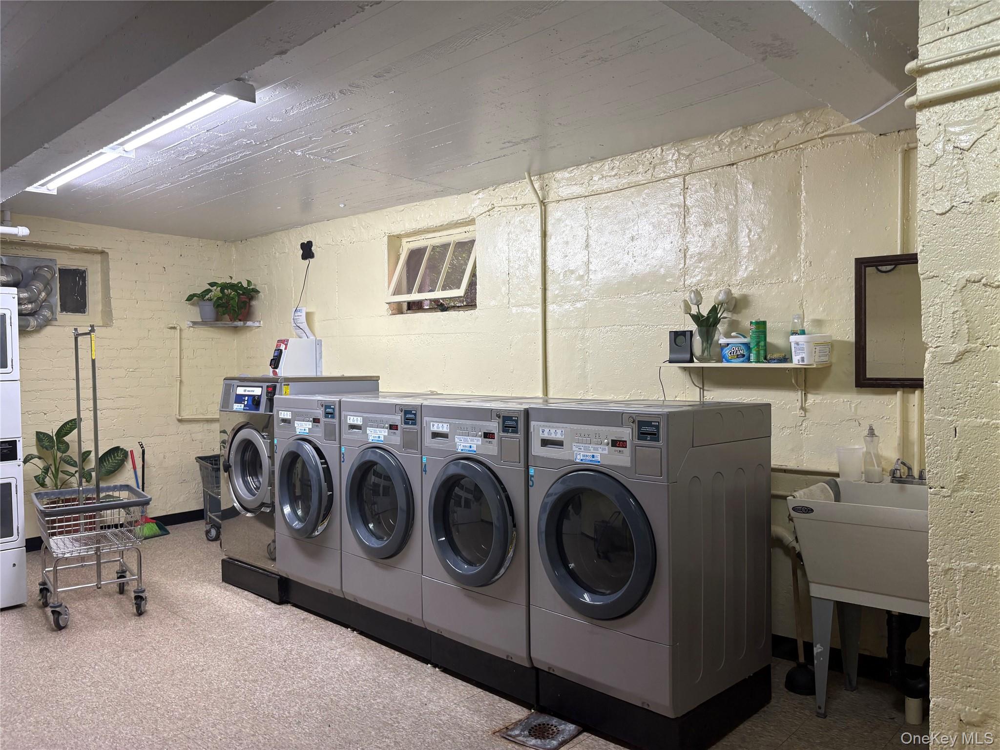 2090 Barnes Avenue # 4D, Bronx, NY 10462