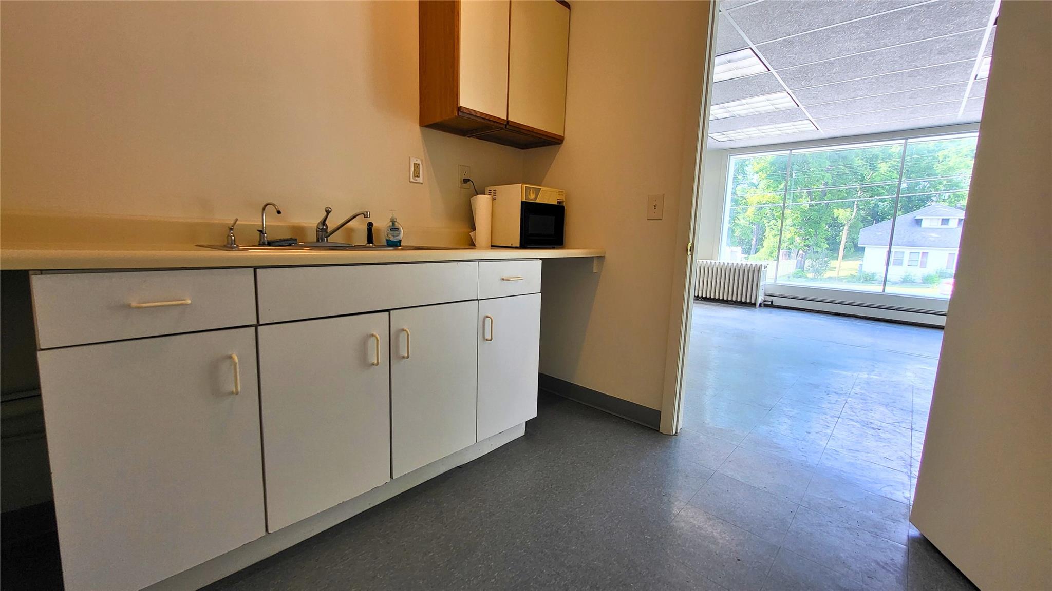 73-75 West Road, Pleasant Valley, NY 12569