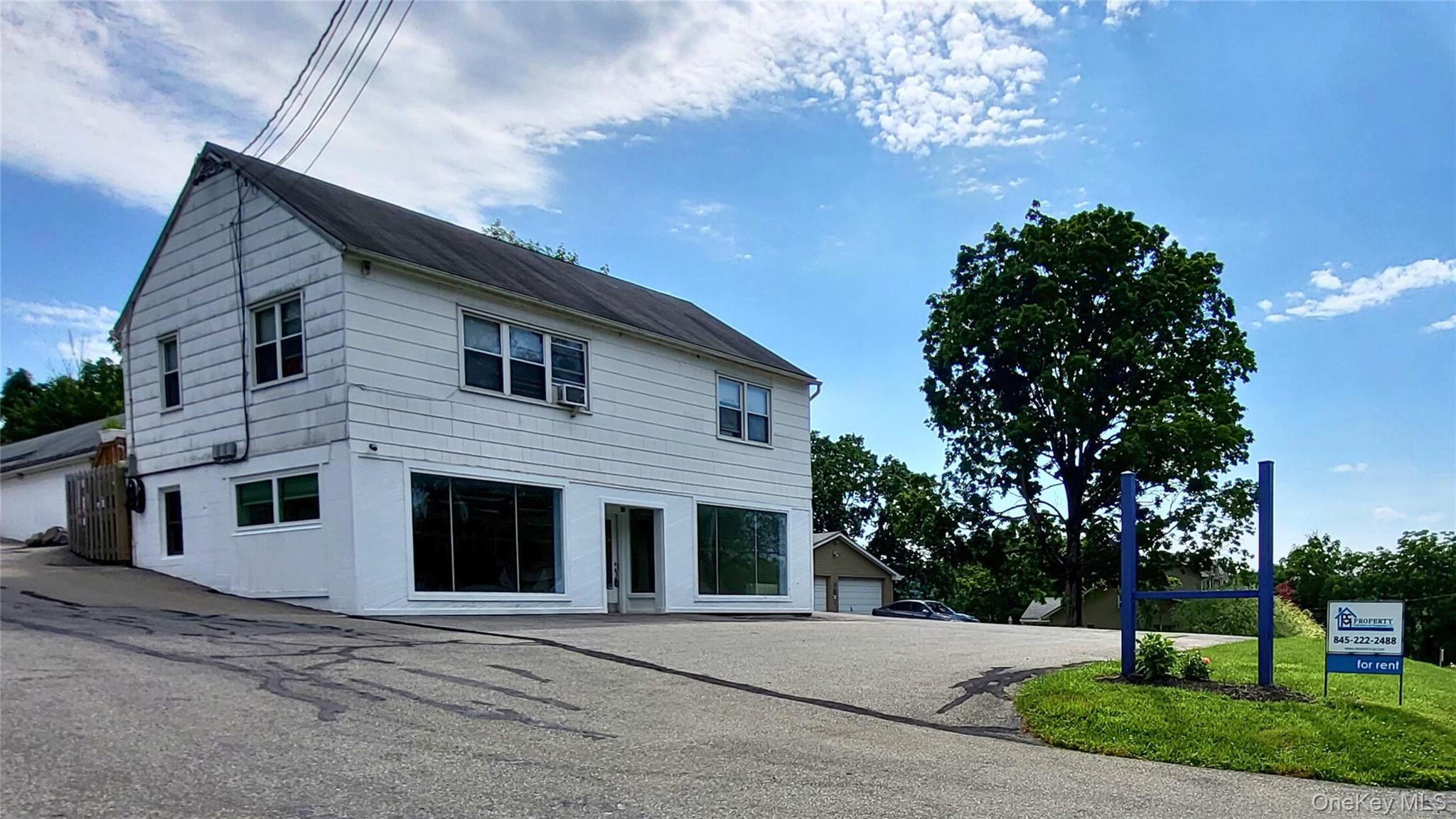 73-75 West Road, Pleasant Valley, NY 12569