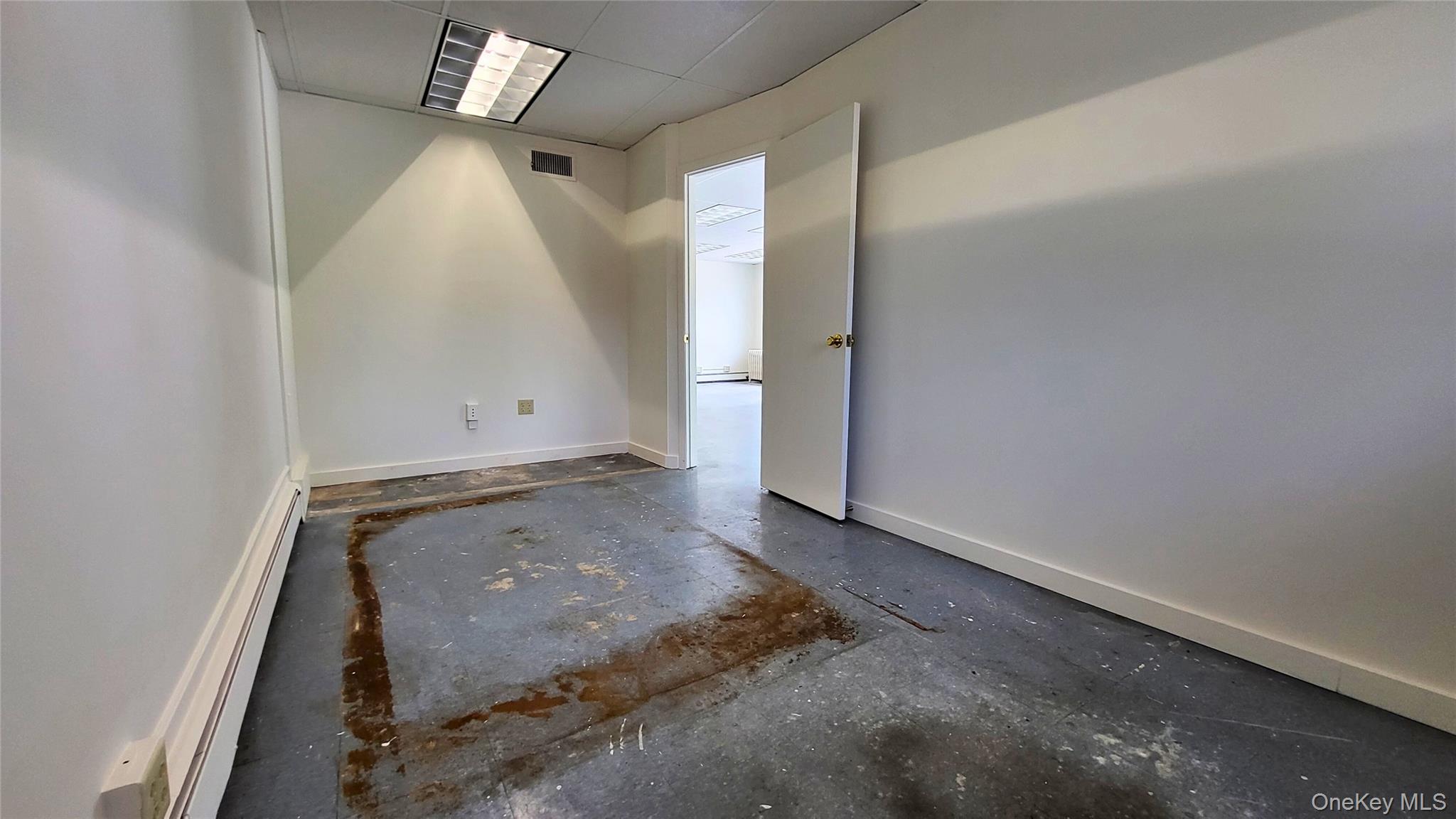 73-75 West Road, Pleasant Valley, NY 12569