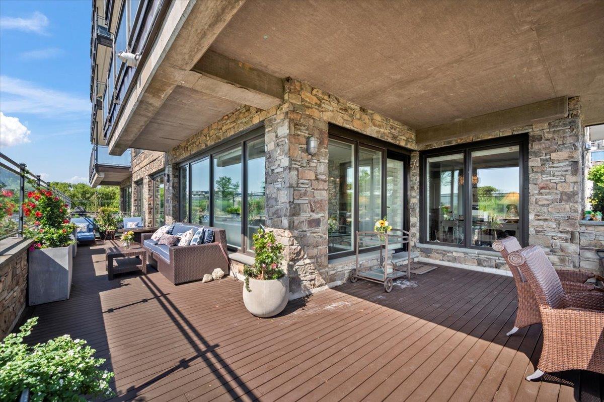 18 Rivers Edge Drive # 102, Tarrytown, NY 10591