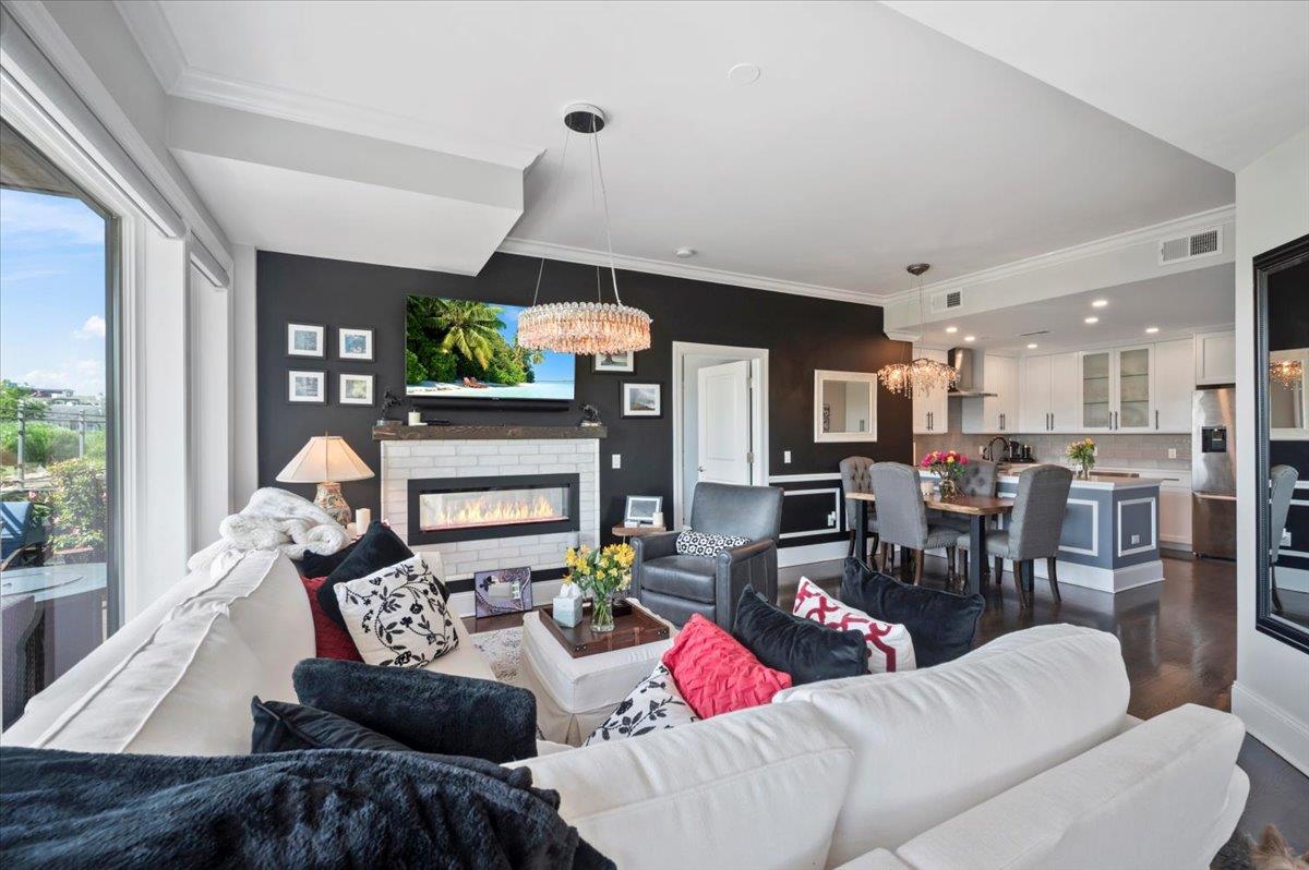 18 Rivers Edge Drive # 102, Tarrytown, NY 10591