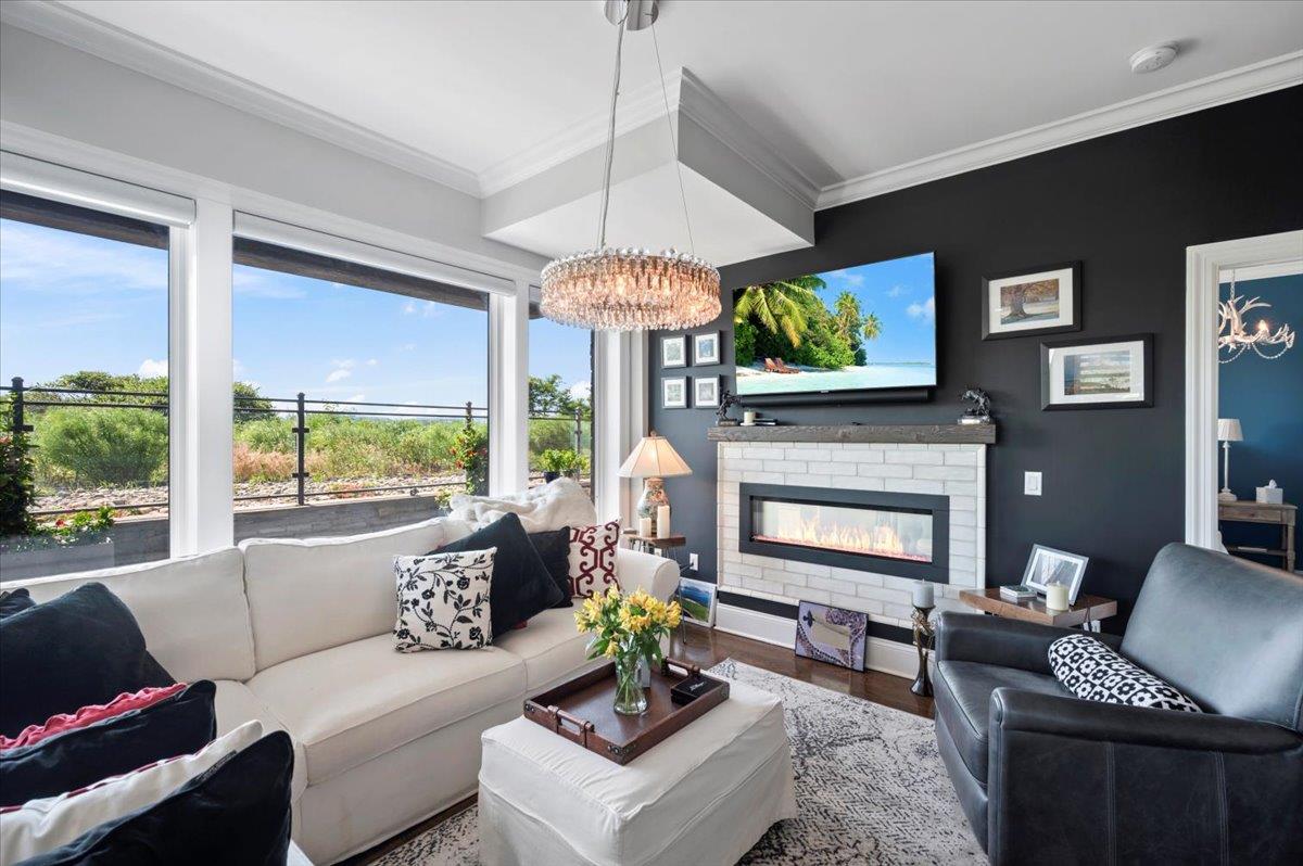 18 Rivers Edge Drive # 102, Tarrytown, NY 10591