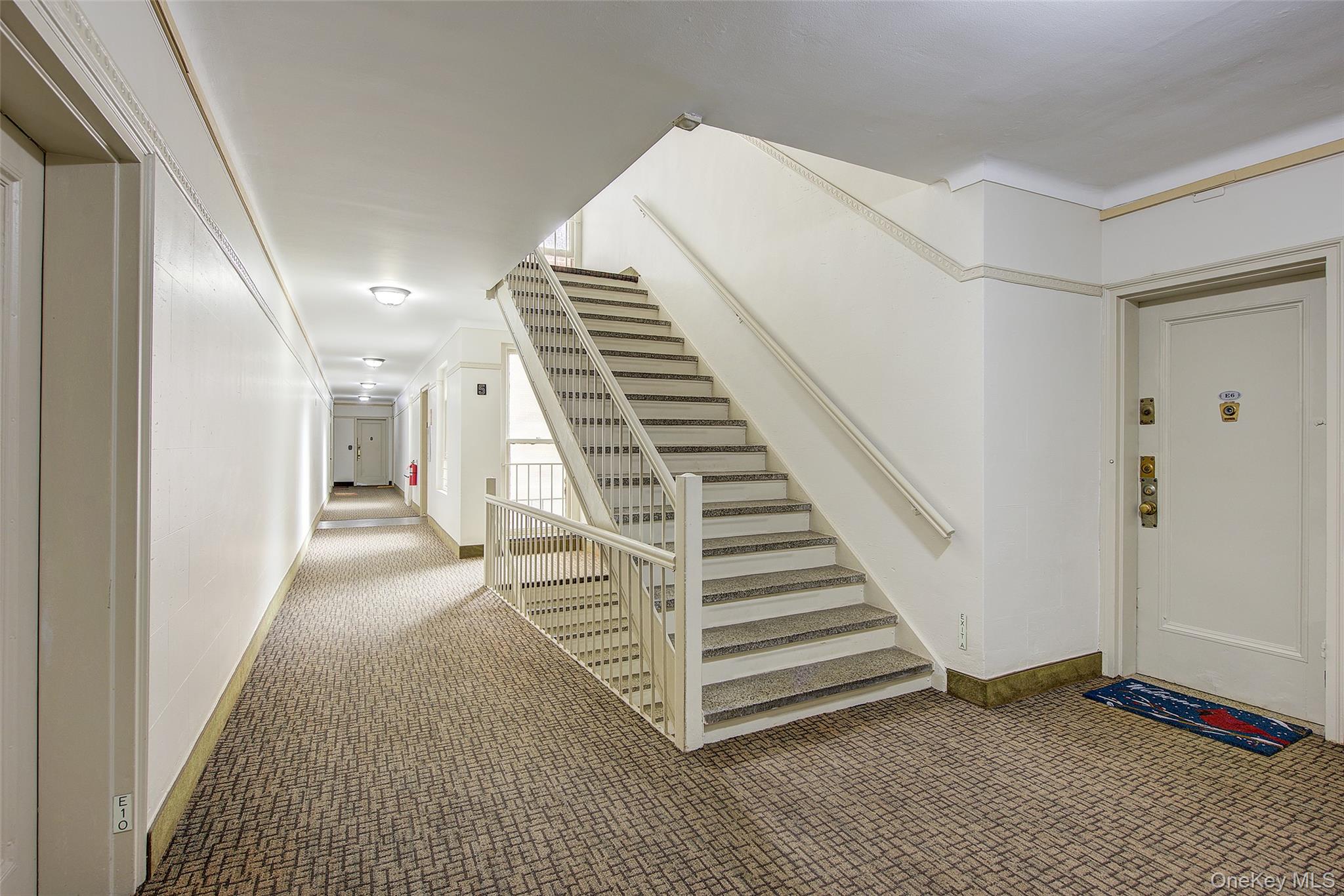 111-39 76th Road # E2, Forest Hills, NY 11375