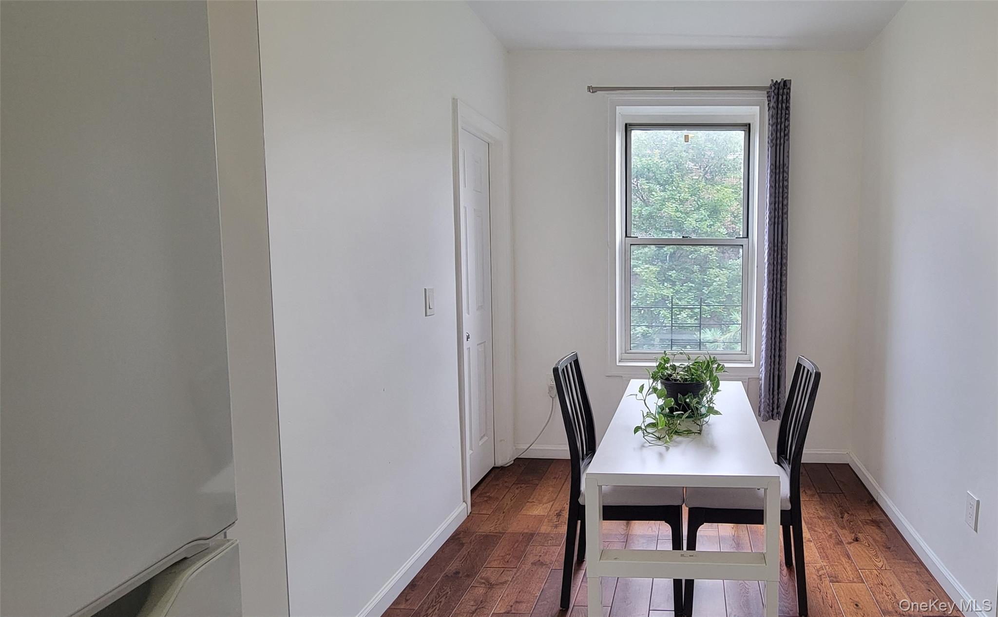 111-39 76th Road # E2, Forest Hills, NY 11375