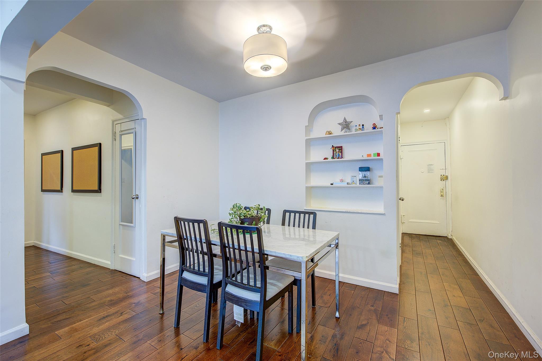 111-39 76th Road # E2, Forest Hills, NY 11375