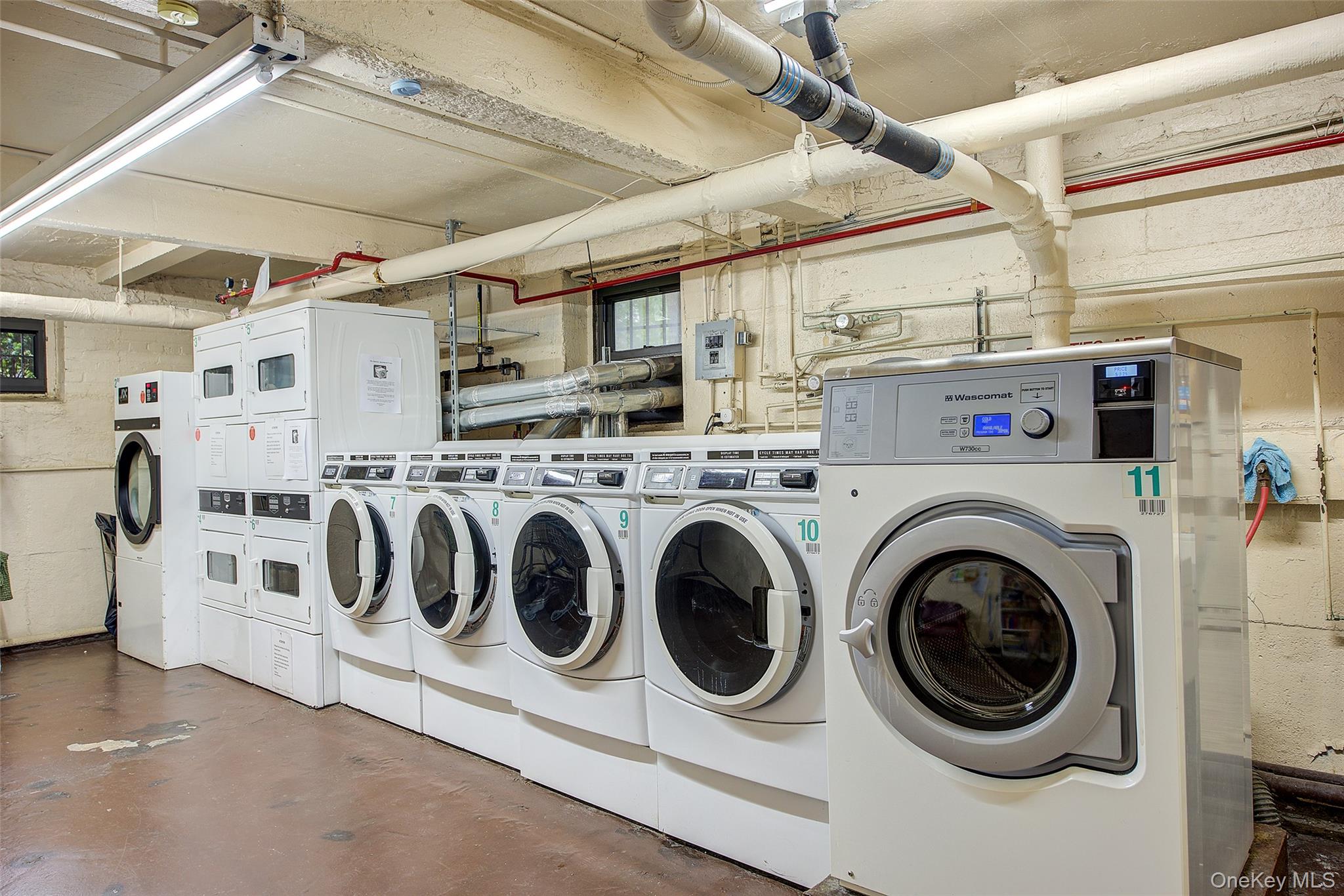 111-39 76th Road # E2, Forest Hills, NY 11375