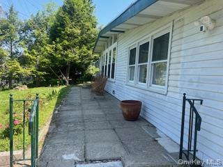 27 Crescent Circle, Rock Hill, NY 12775