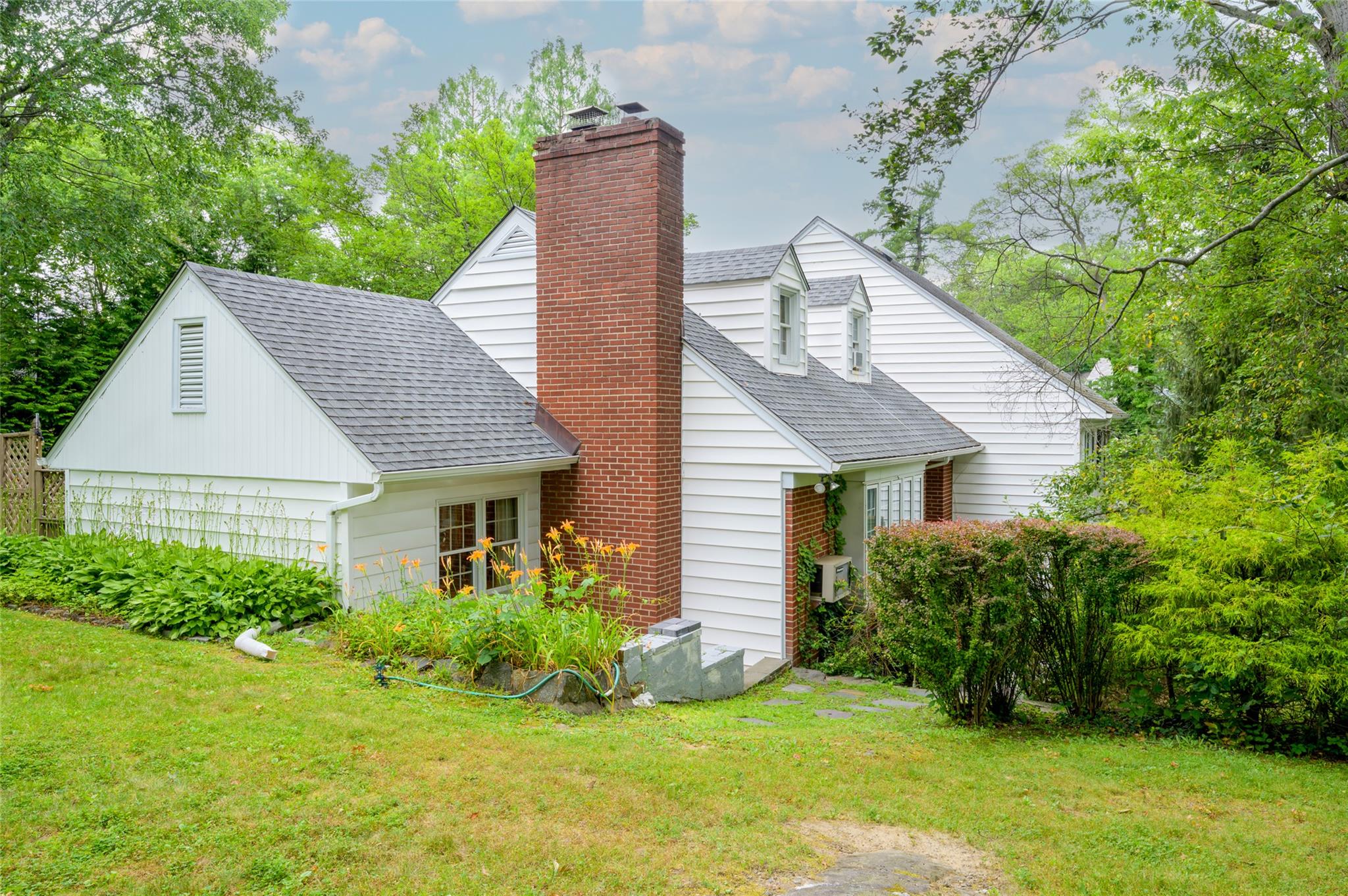 9 Martin Road, Yonkers, NY 10701